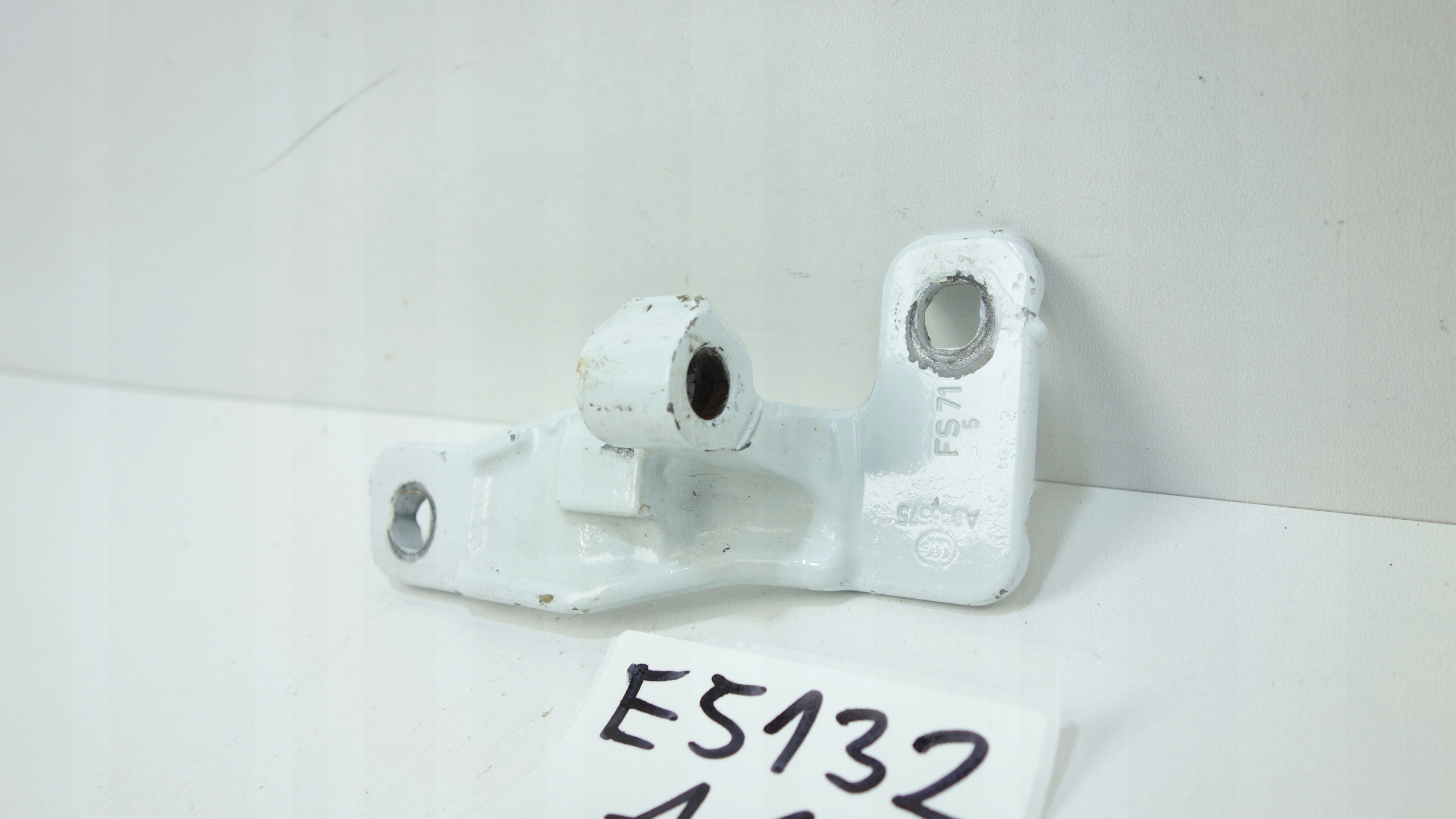 hinge door right front MERCEDES SPRINTER W907 W910 A046575