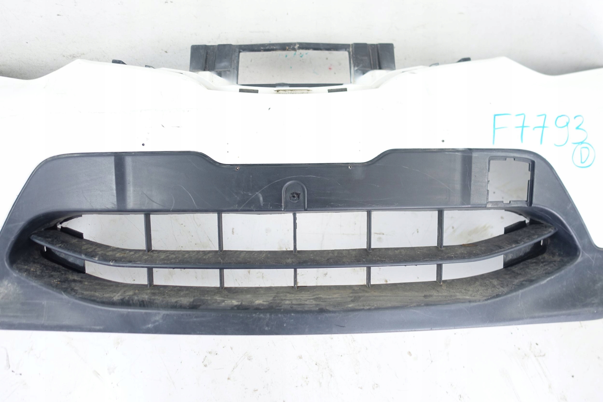 NISSAN QASHQAI II J11 2013- bumper front front 62022-4EA0H