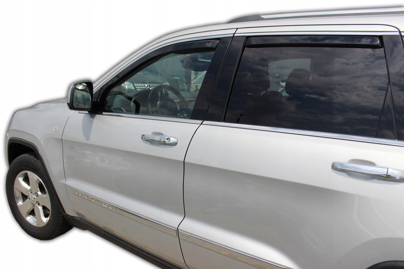 OWIEWKI HEKO JEEP GRAND CHEROKEE WK2 2011-21 4SZT. Producent Heko