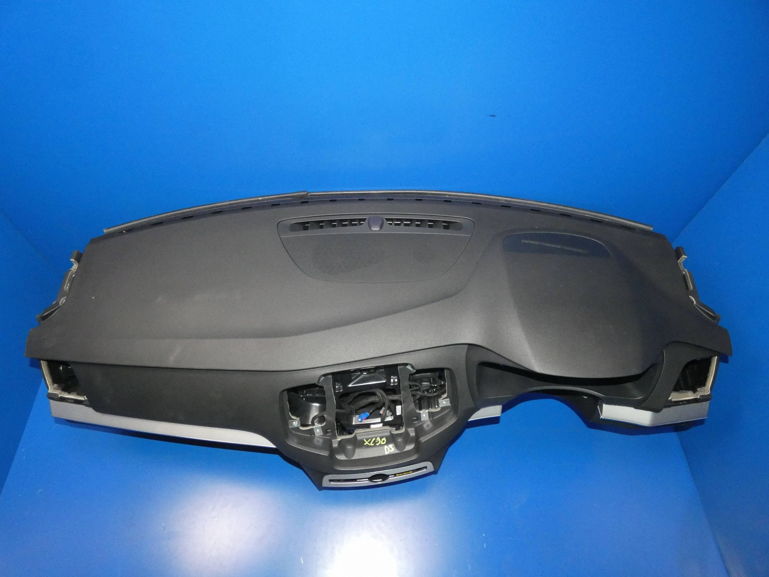 VOLVO XC90 II dashboard instrument panel console WERSJA ANGIELSKA