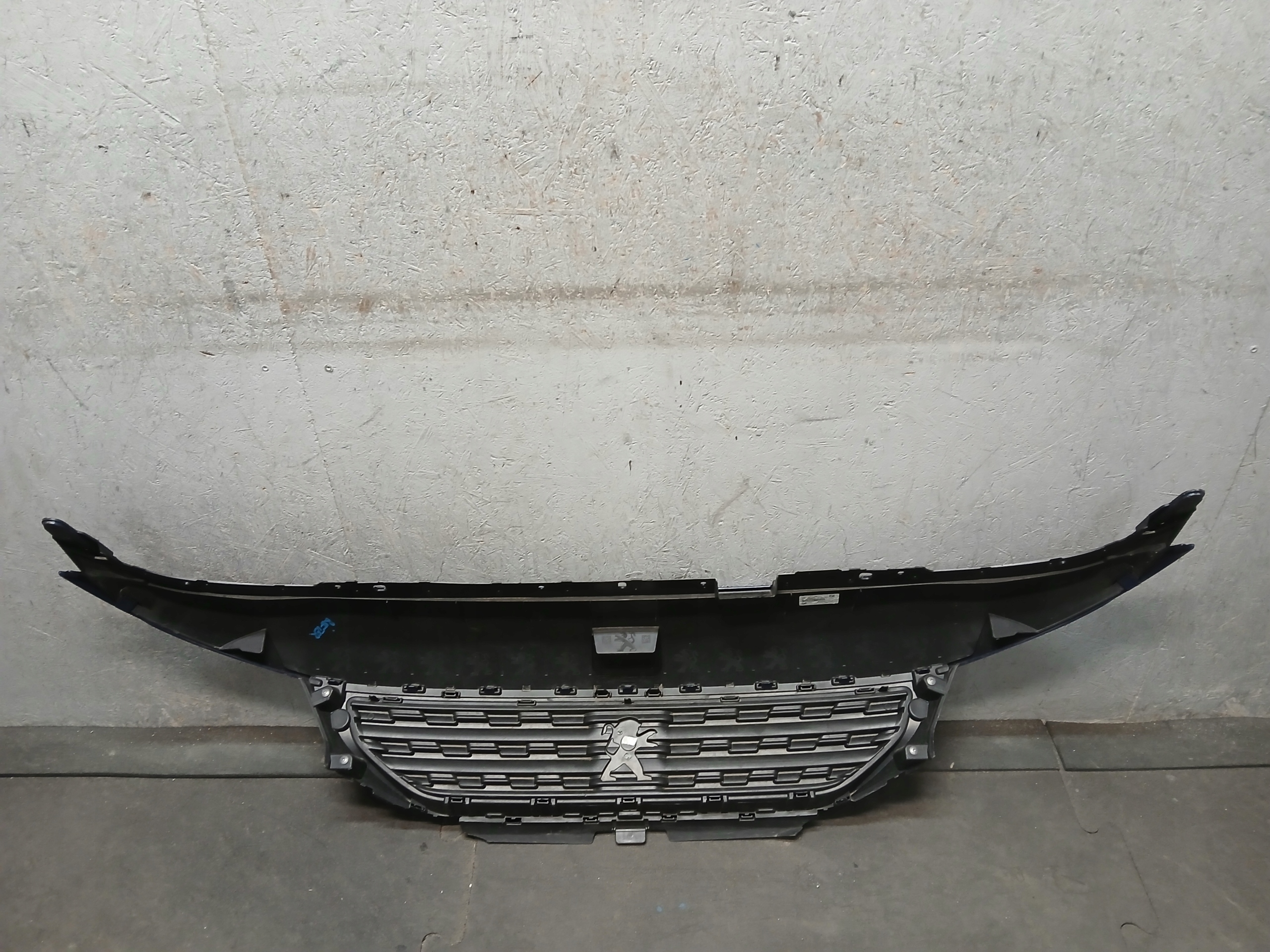 Grille PEUGEOT RIFTER