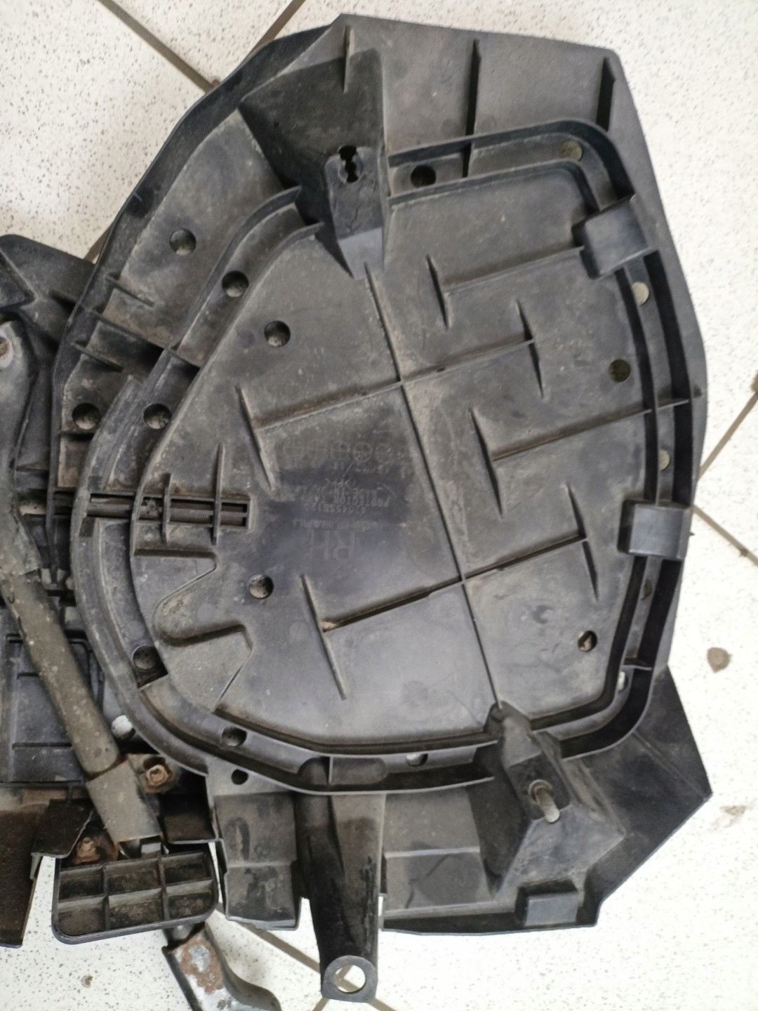 cover chassis right side Subaru Forester 4 2nd facelift 2018 42045SG120