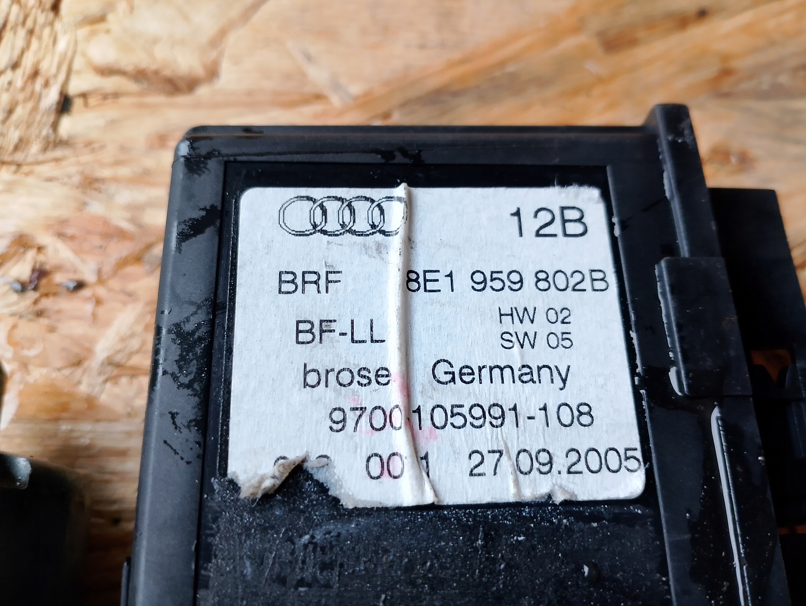 Audi a4 b7 mini motor of the window right front 8E1959802B