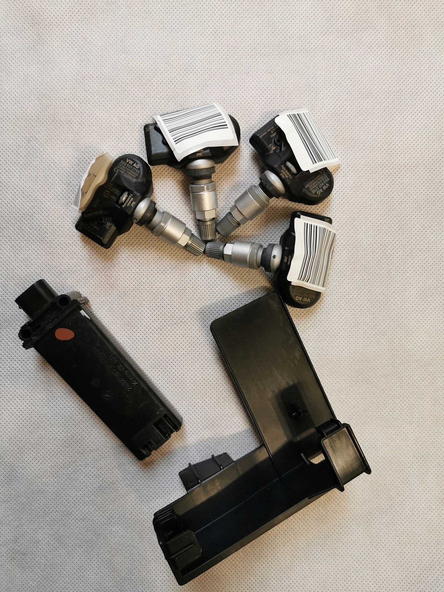 VW Golf 7 VII czujniki ciśnienia w oponach TPMS mo