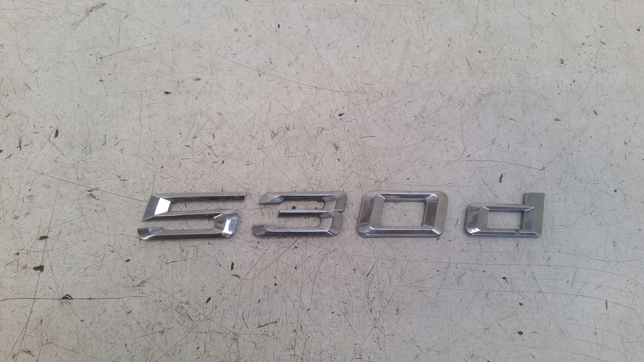 Logo 530d BMW F10 530