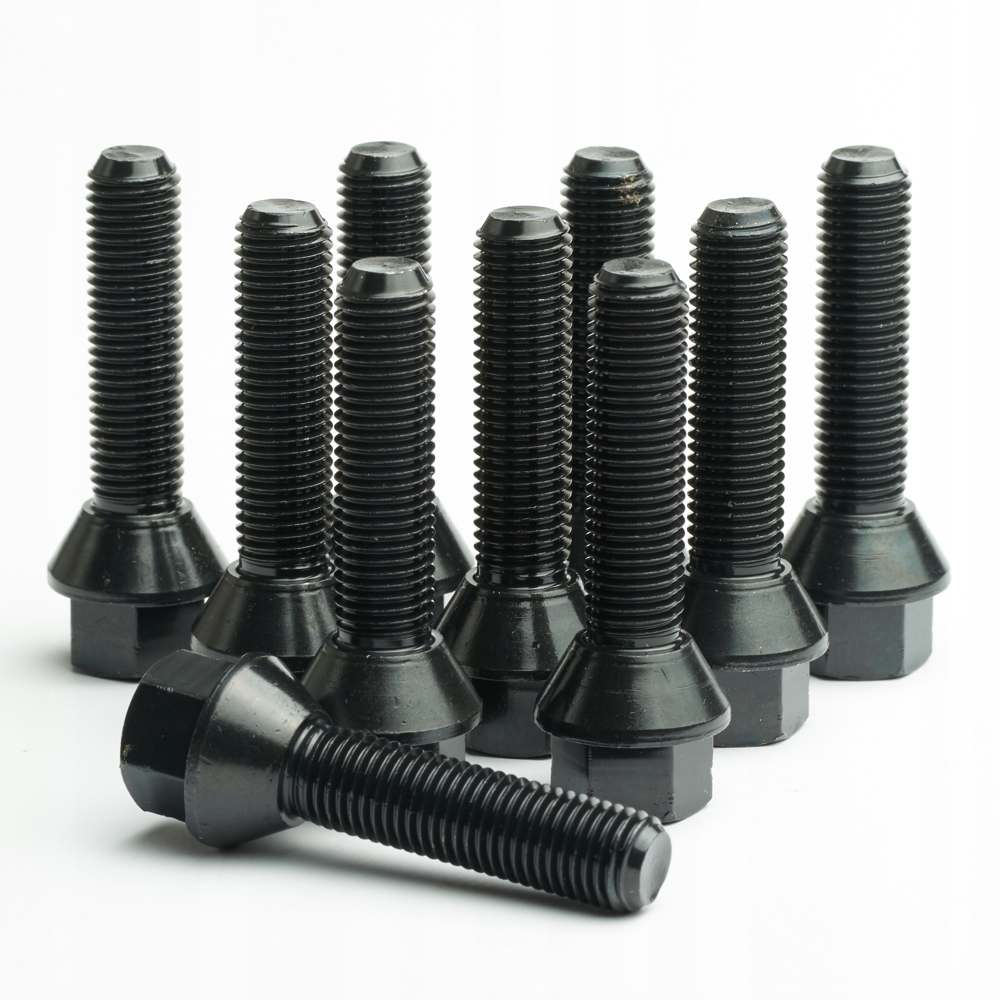 

Czarne Śruby do kół po dystans M12x1.5/45 10 szt.