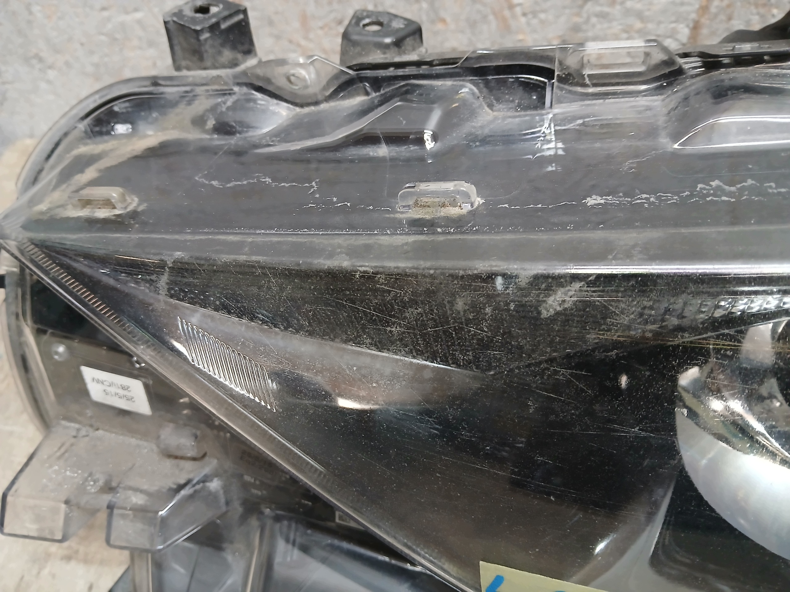 light front left TOYOTA AURIS II 2 E18 LIFT 15-18 81150-02K30