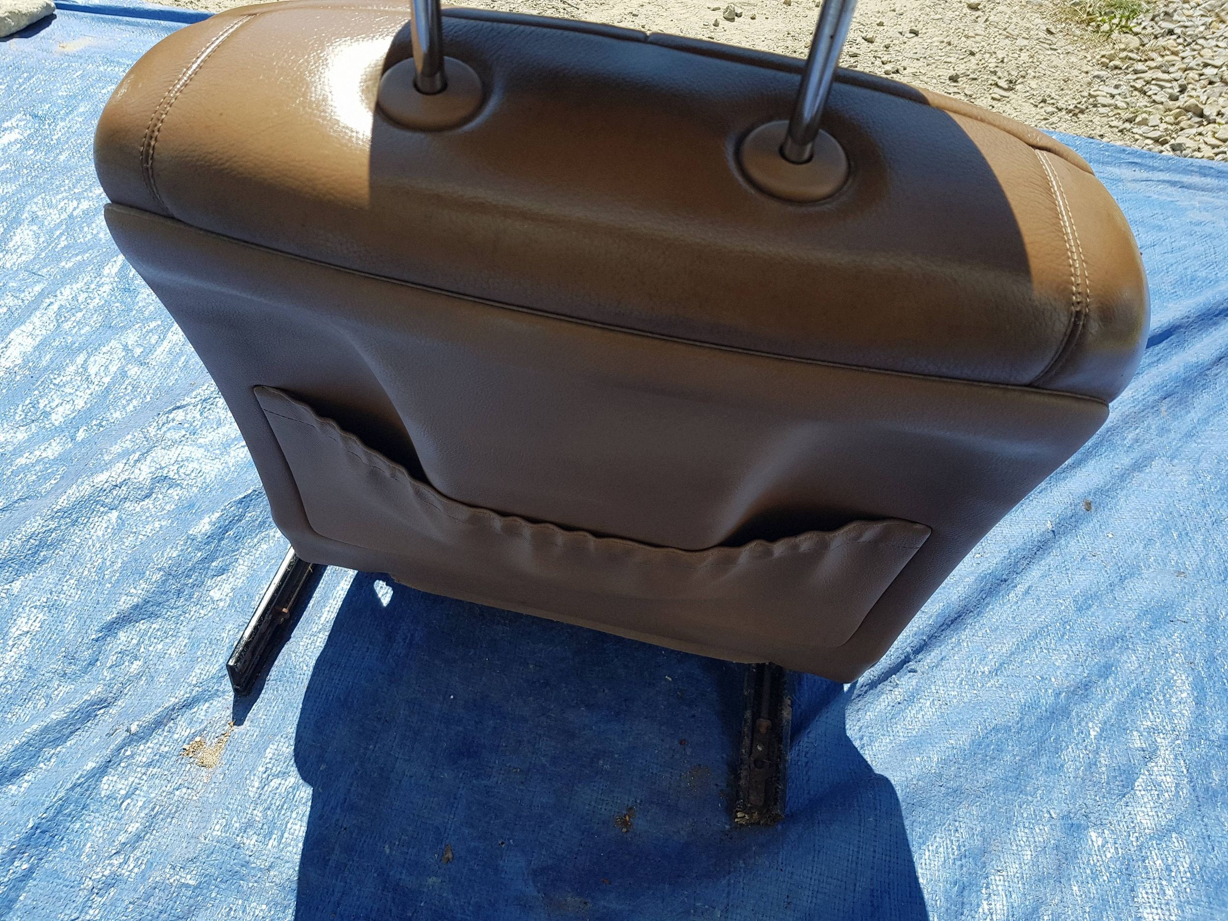seat of the passenger front right front Mercedes S W221 UK