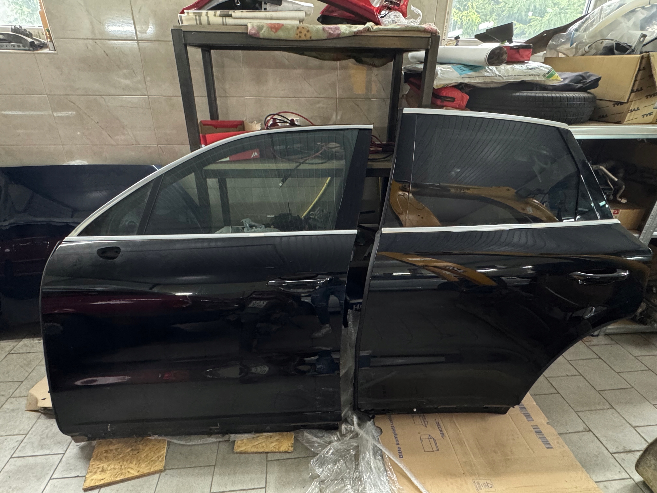 PORSCHE CAYENNE III COUPE door left left front rear part COUPE complete black,