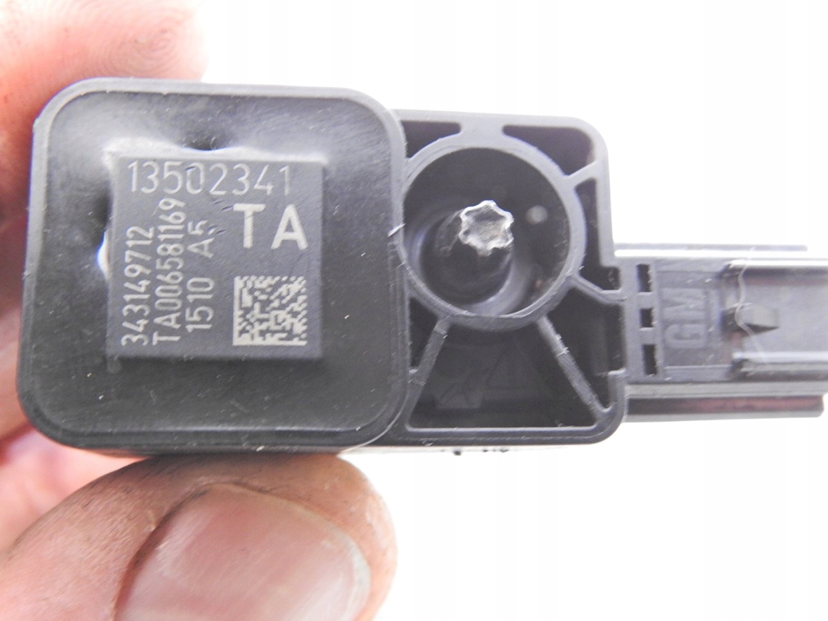 SENSOR UDERZENIOWY OPEL INSIGNIA A 13502341 Numer katalogowy części 13502341