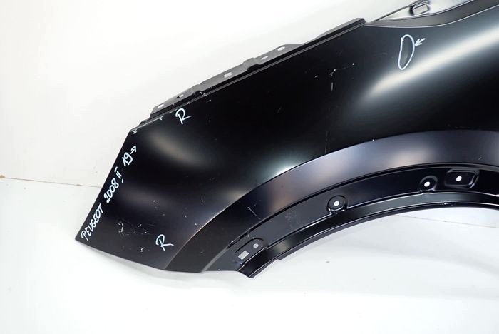 PEUGEOT 2008 II 19- fender left front front