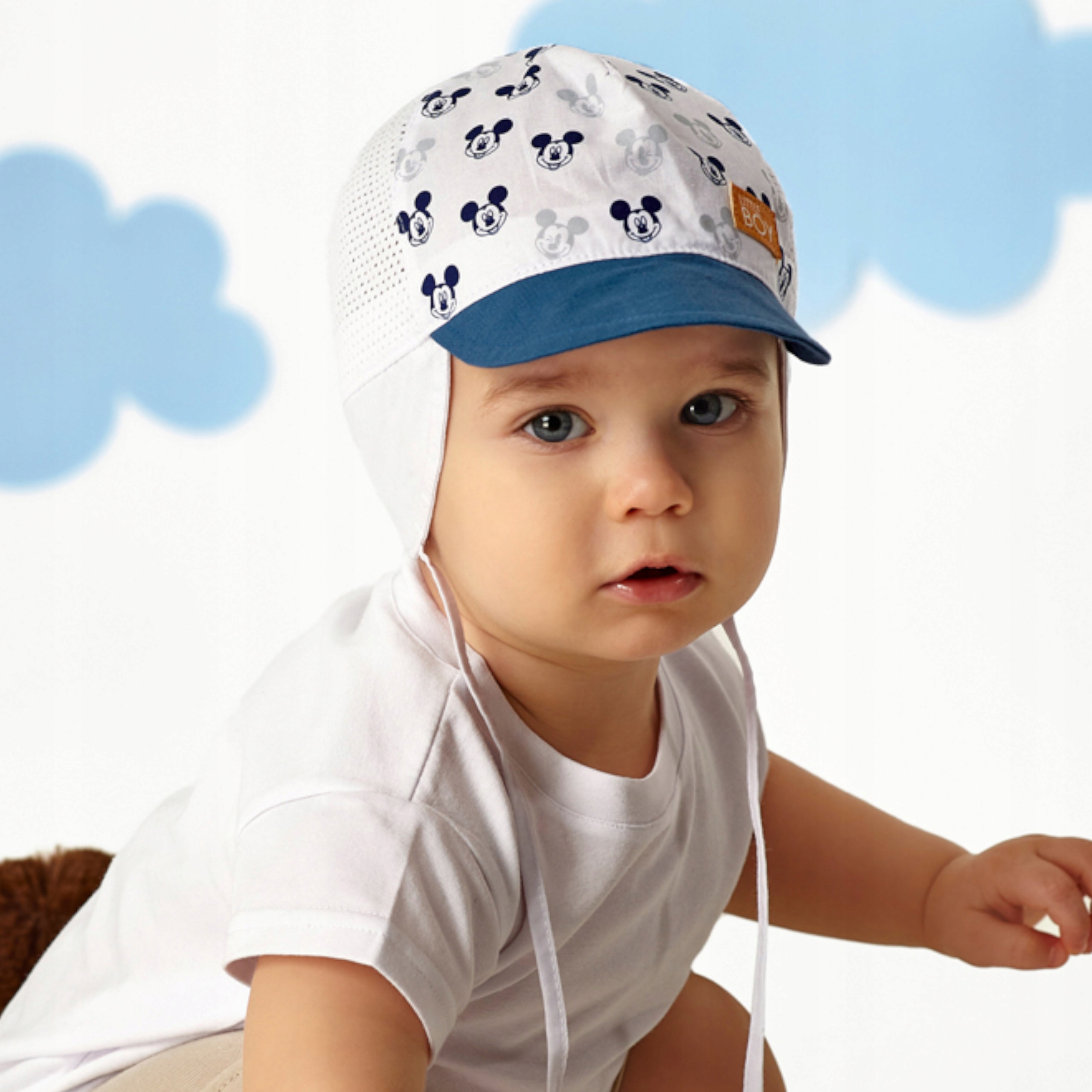 CZAPKA CHŁOPIĘCA Z DASZKIEM WIĄZANA LATO roz. 52 Marka Ajs