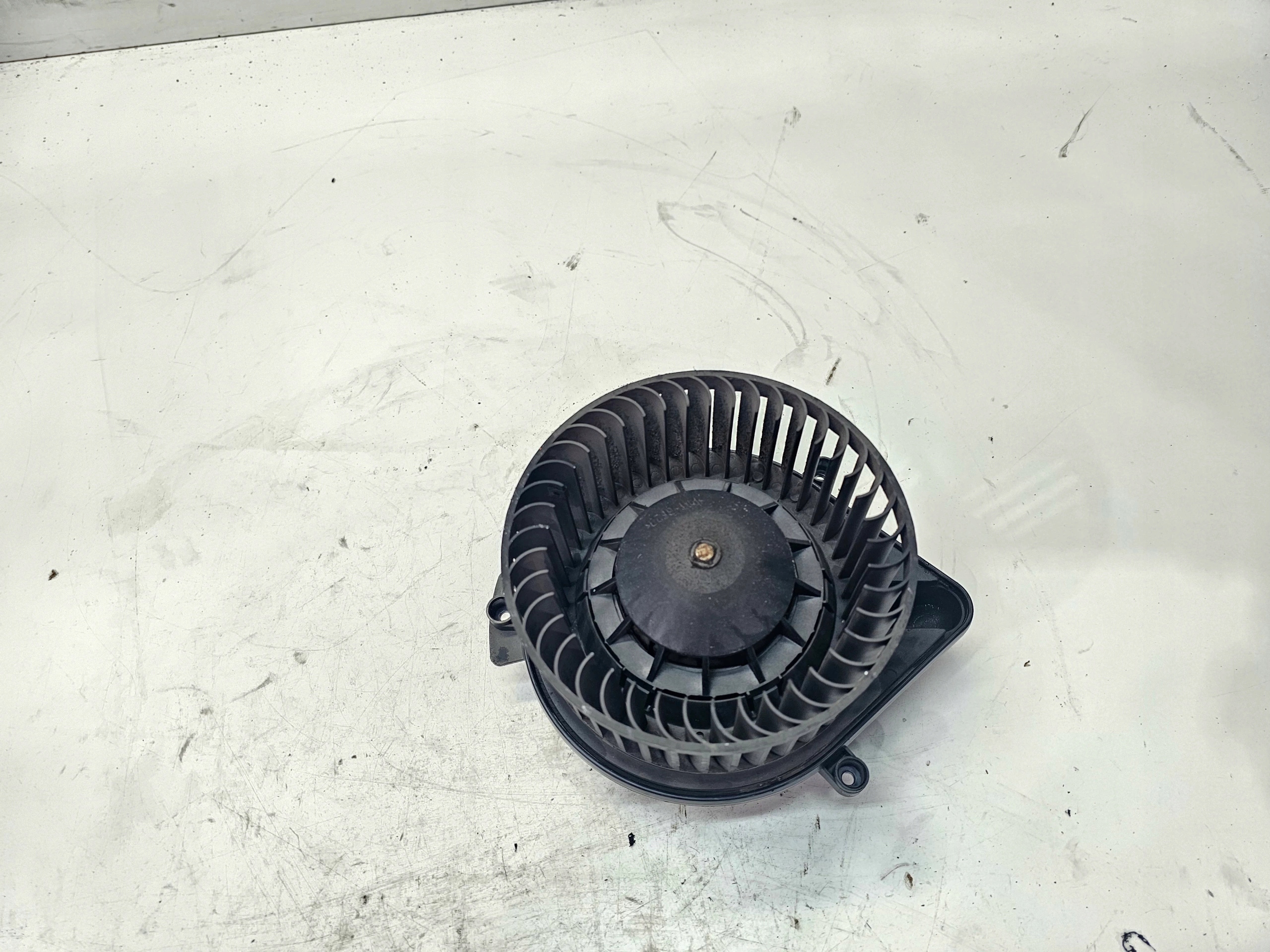 Lüfter heizung AUDI A4 B6 B7 8E1820021E EUROPA
