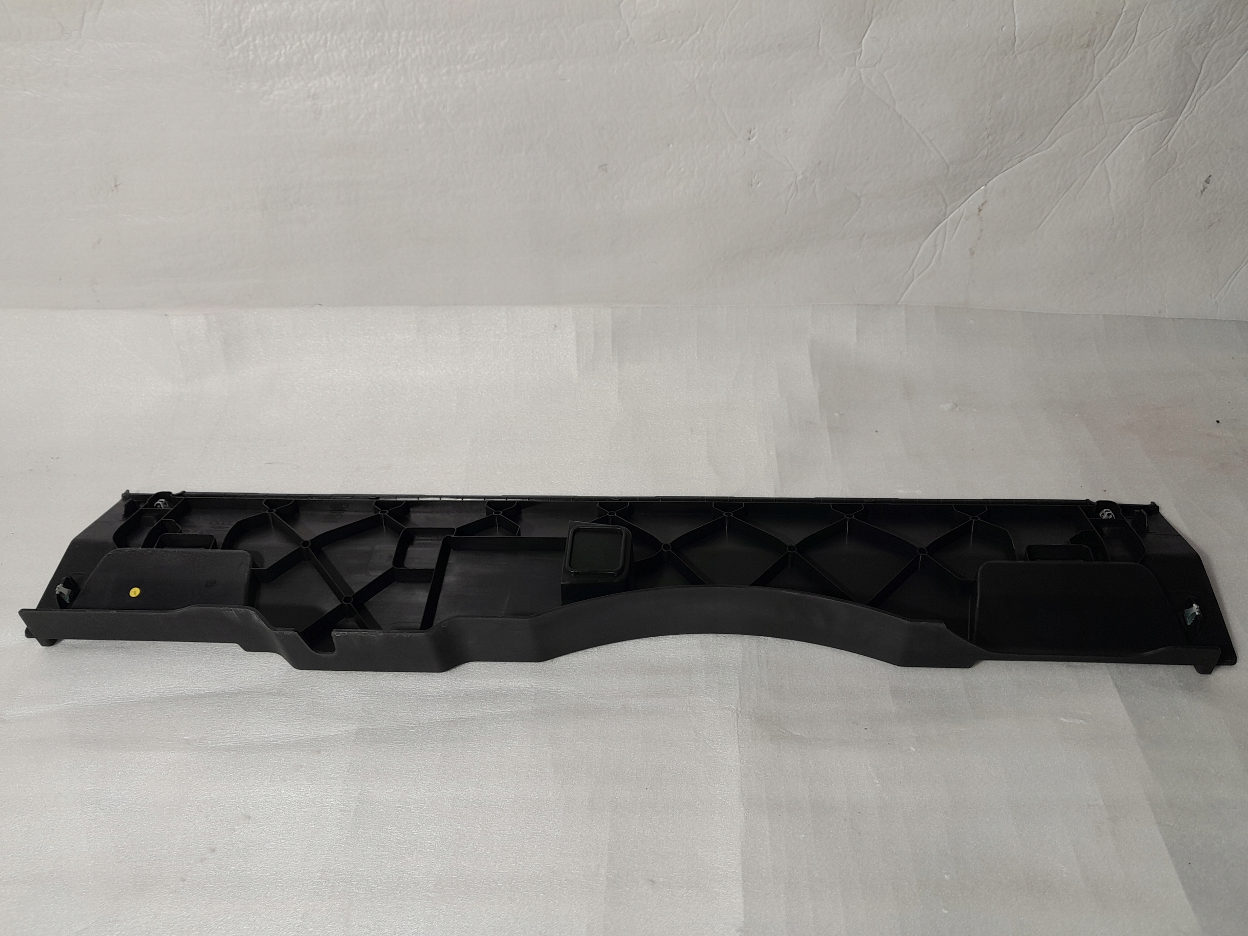 AUDI Q8 4M moulding cover boot 4M8863797