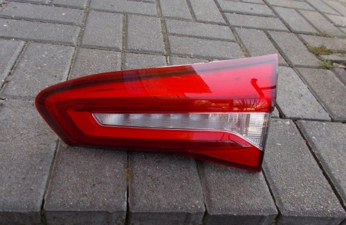 FORD FOCUS MK4 KOMBI 18- PRAWA KLAPA LED ORYGINAŁ JX7B-13A602-HD