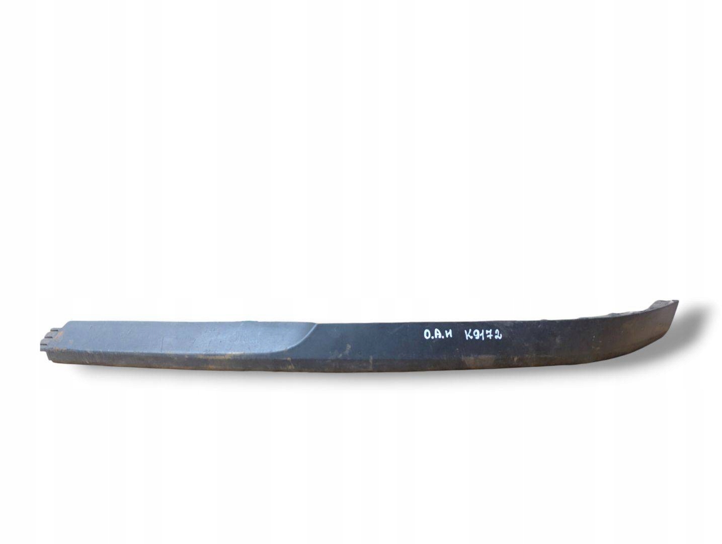 spoiler of a bumper front left side Opel Astra H facelift 2007 13225753