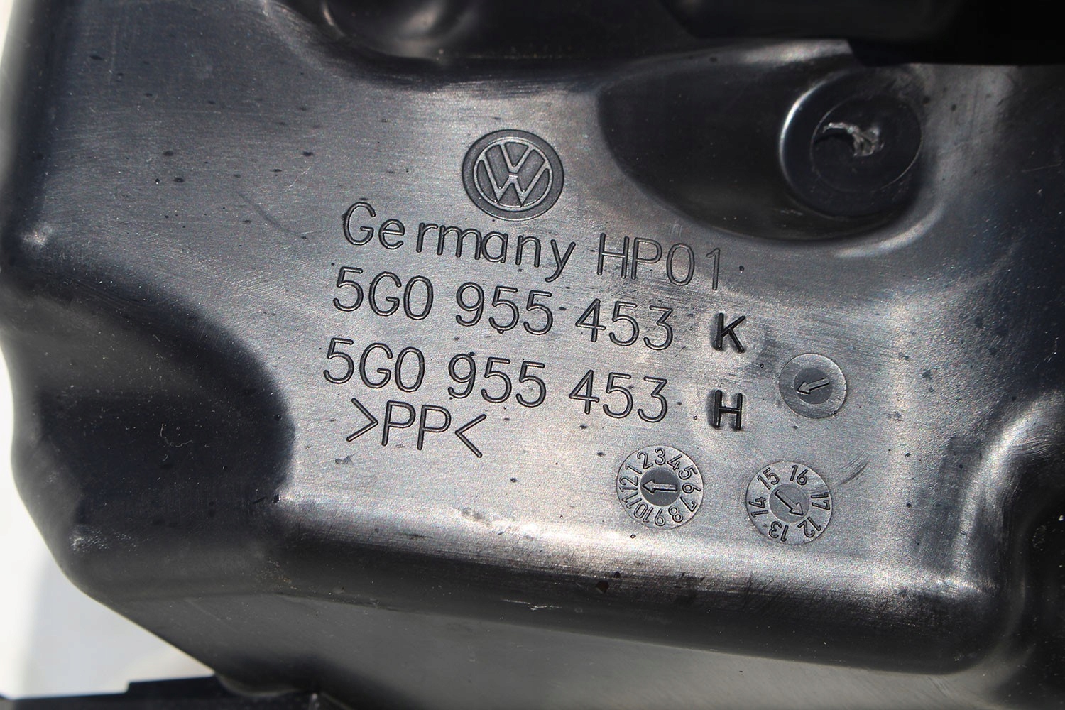 vw Golf 7 PLUS бачок омывателя 5G0955453H 5G0955453M 5G0955449B