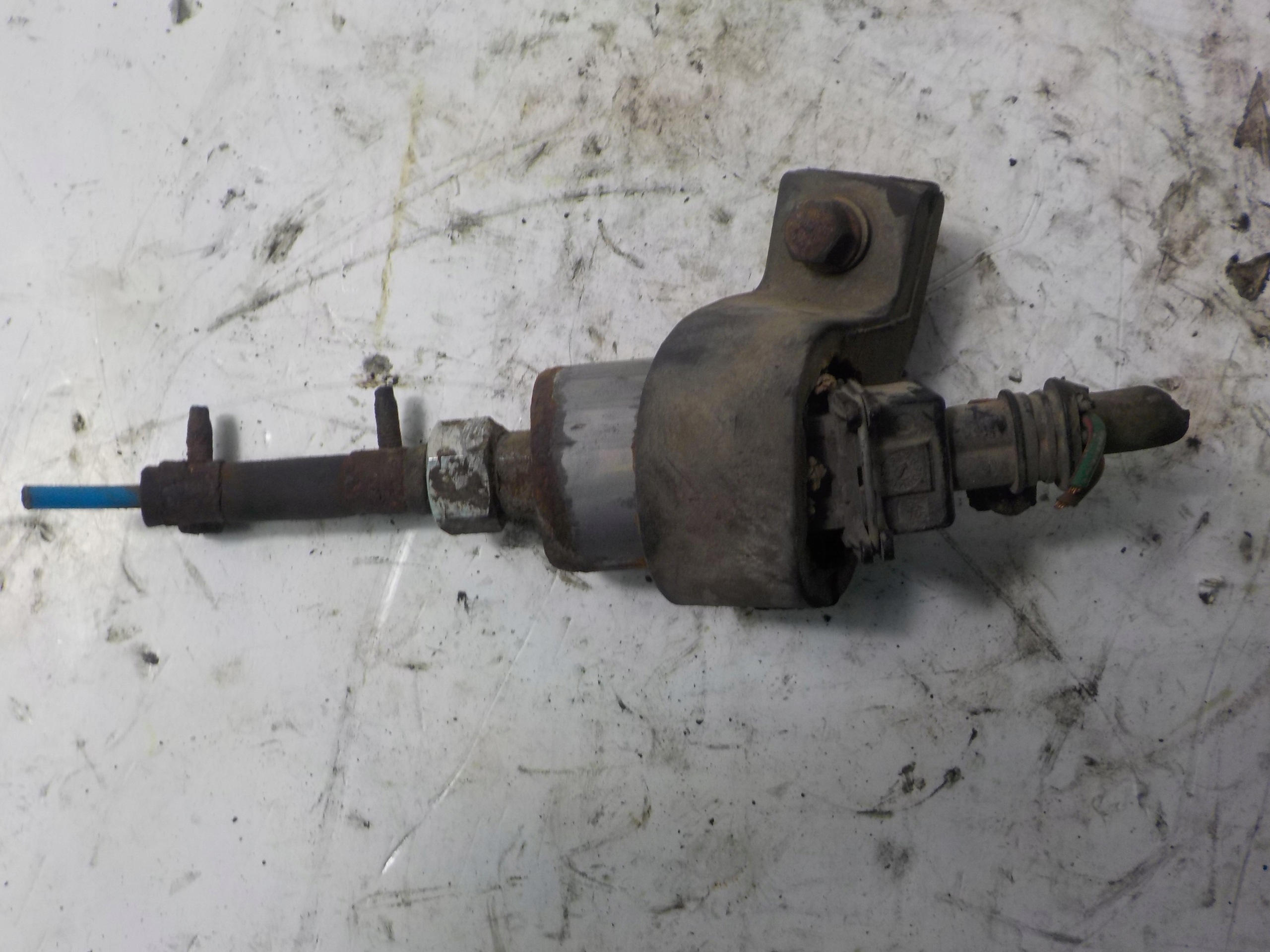 RENAULT MASTER III pumpa goriva WEBASTO 22451901