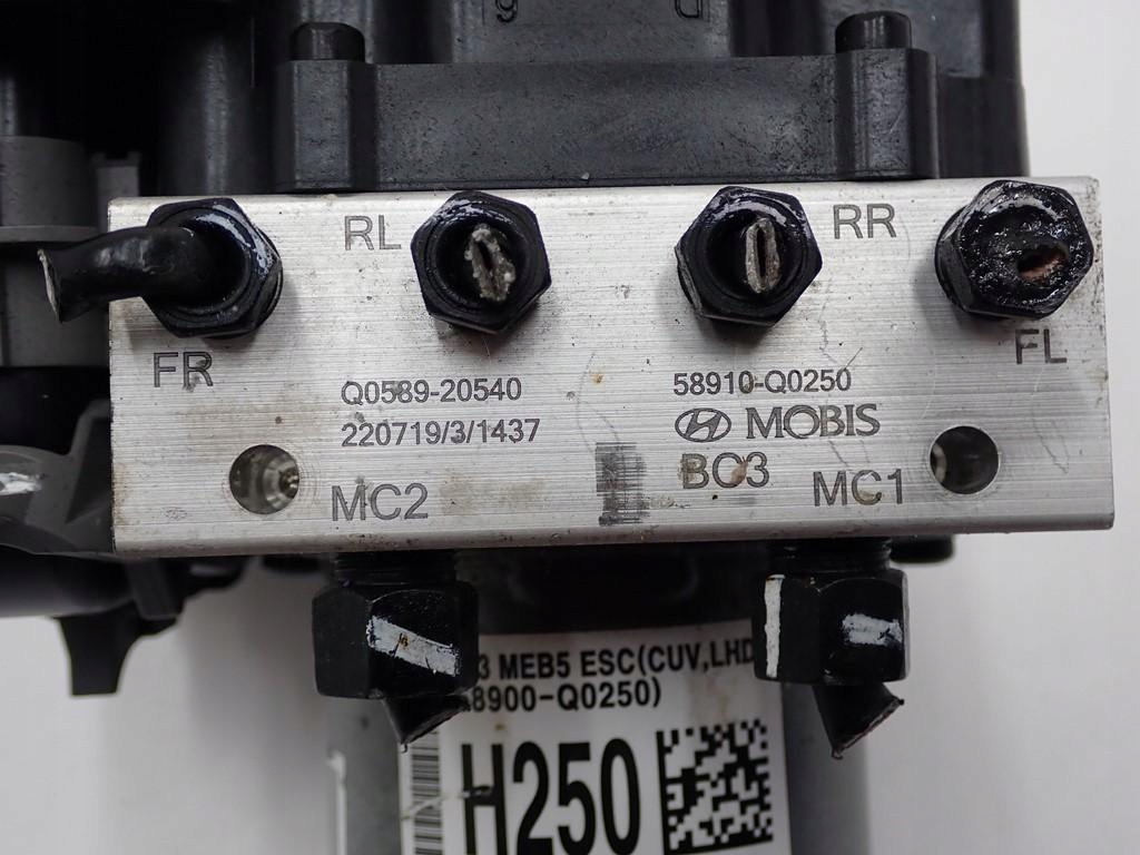 насос ABS 58910-Q0250 Hyundai BAYON 22R