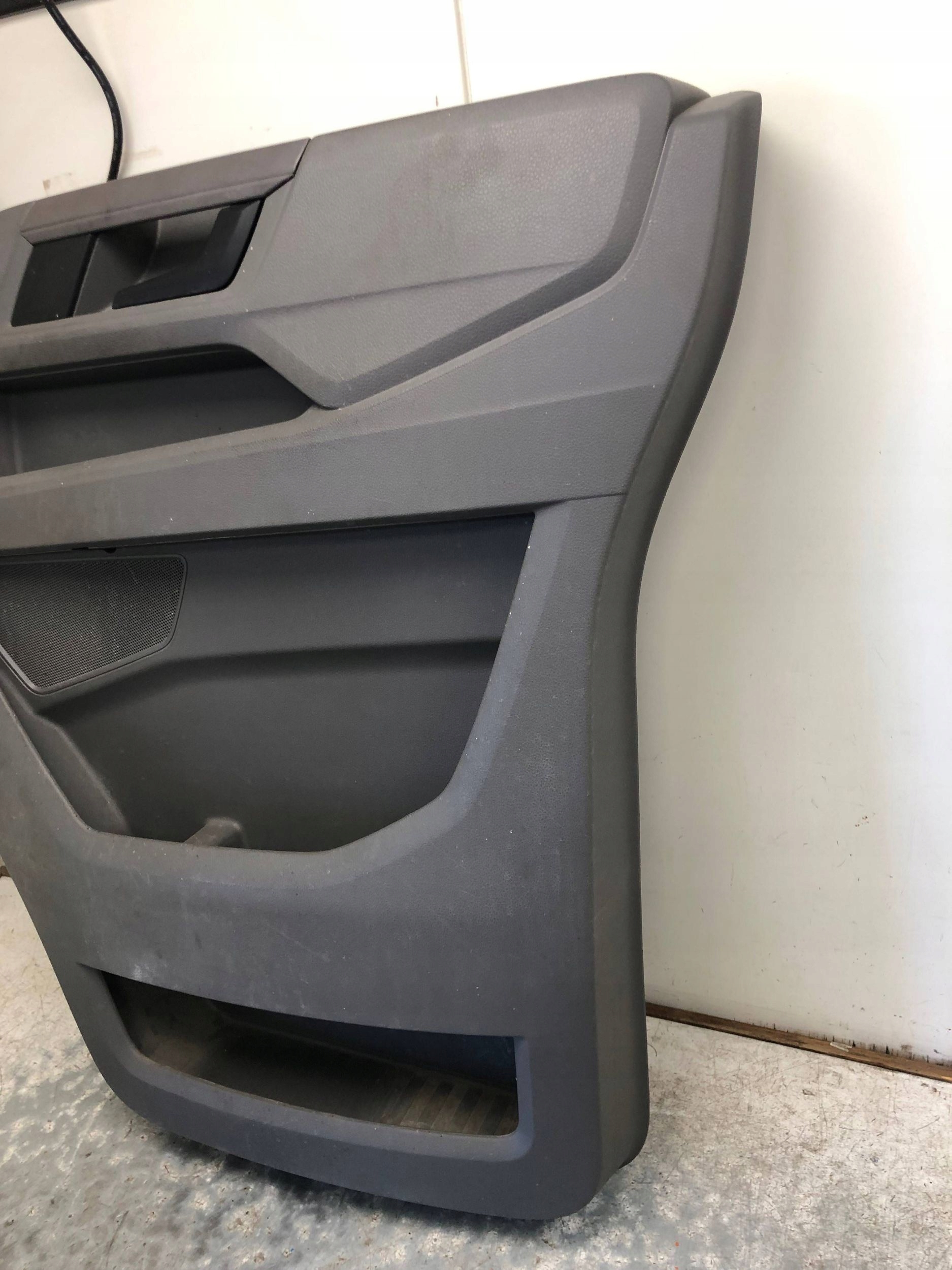 side door right front VW CRAFTER II MAN TGE 7C1867012