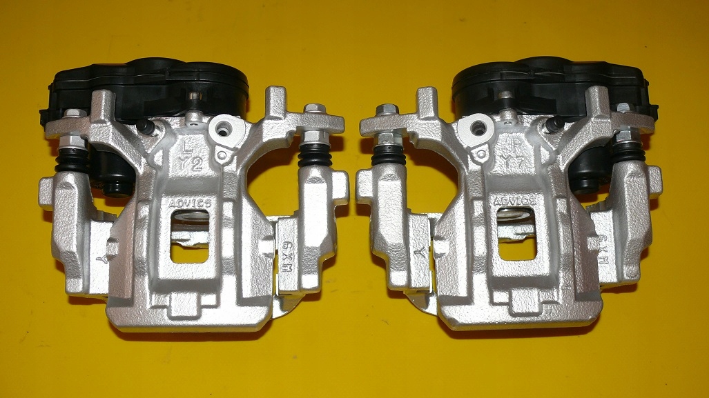 Y2 WX9 - Затискачі лівий задній правий для TOYOTA CHR C-HR 281/12 4x4