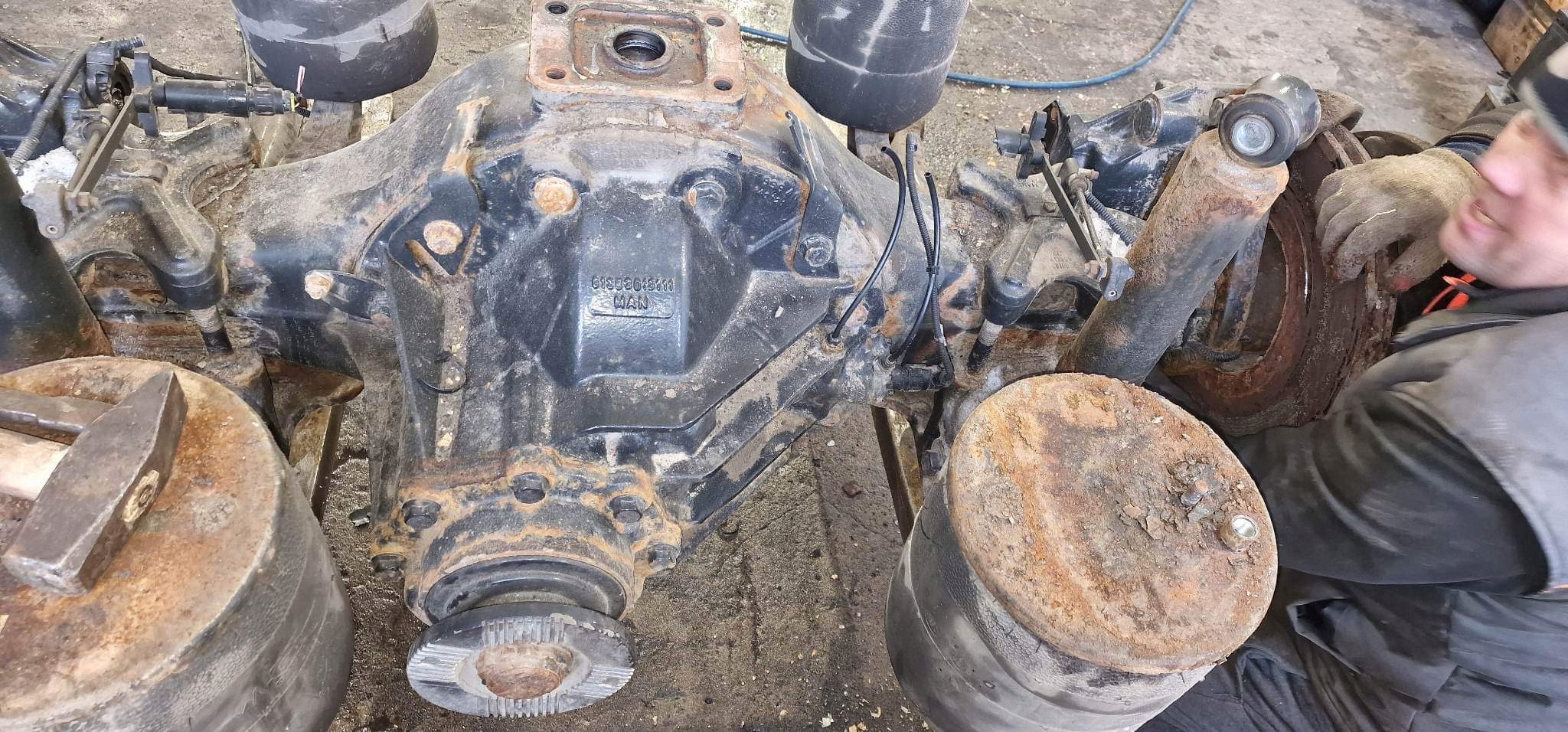 81.35010.6256 - Man TGX задній міст