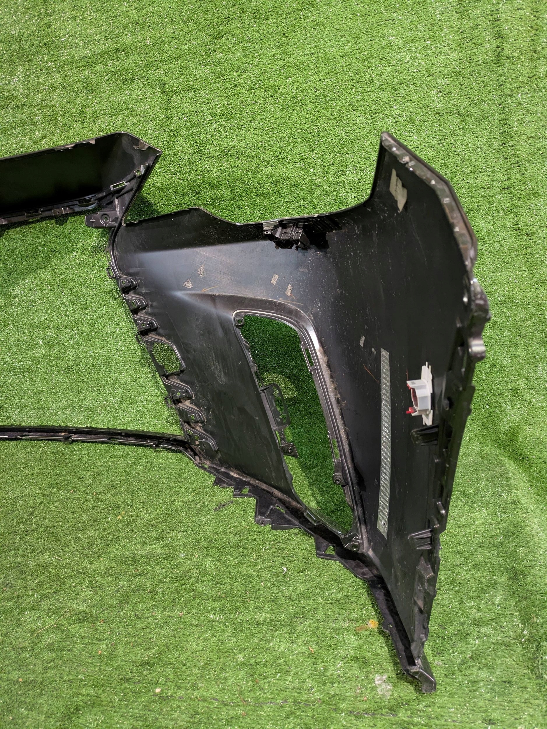 Frontstoßstange vorne LEXUS RX V 23- NR.7732