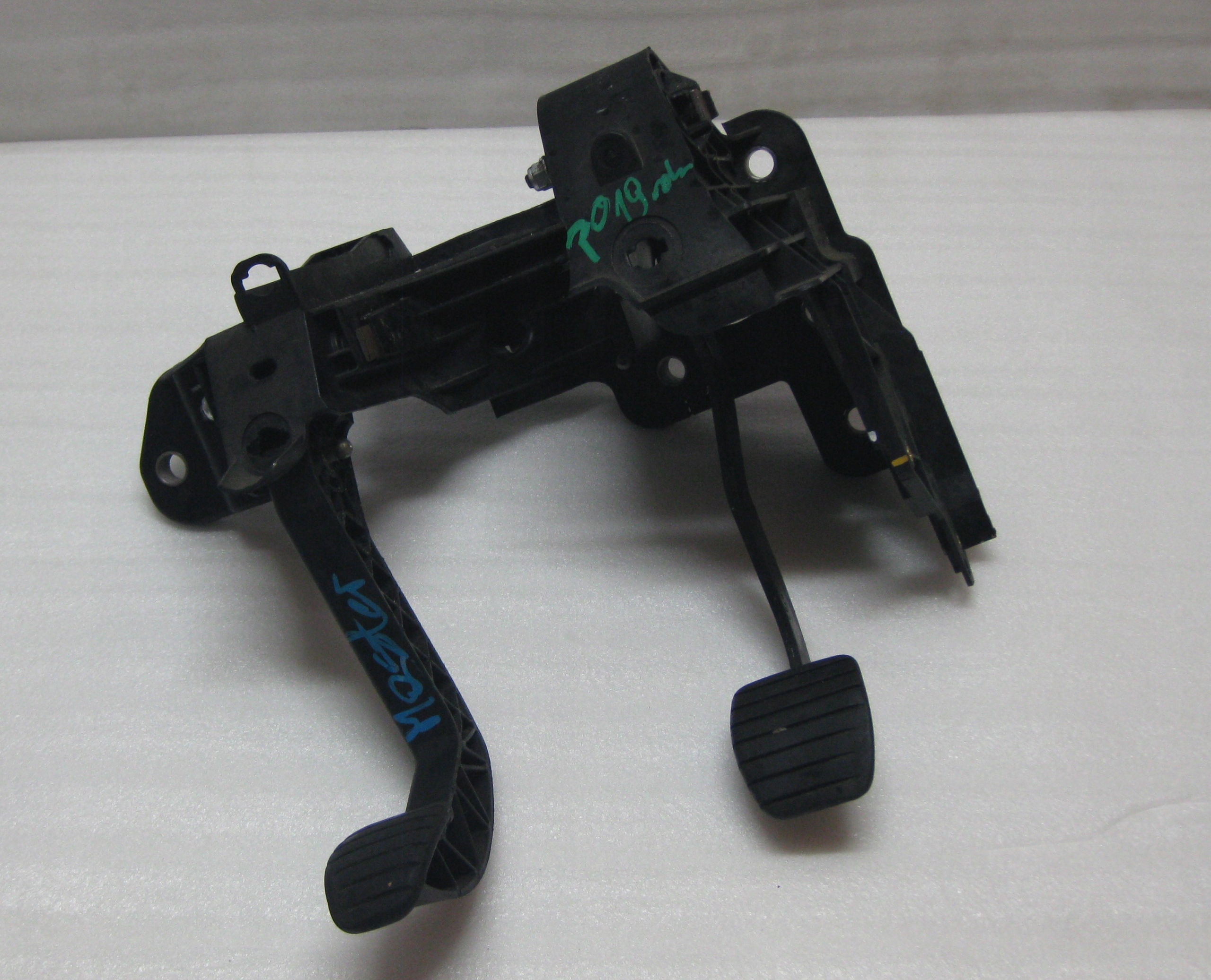 RENAULT MASTER III MOVANO pedals 070108H
