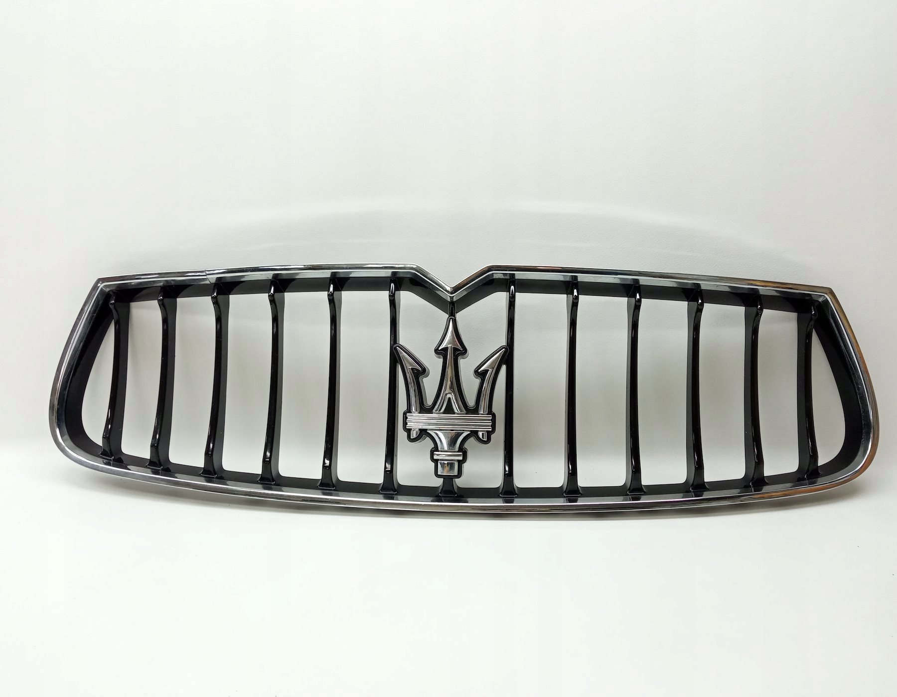 ATRAPA GRIL GRILL MASERATI GHIBLI III M157