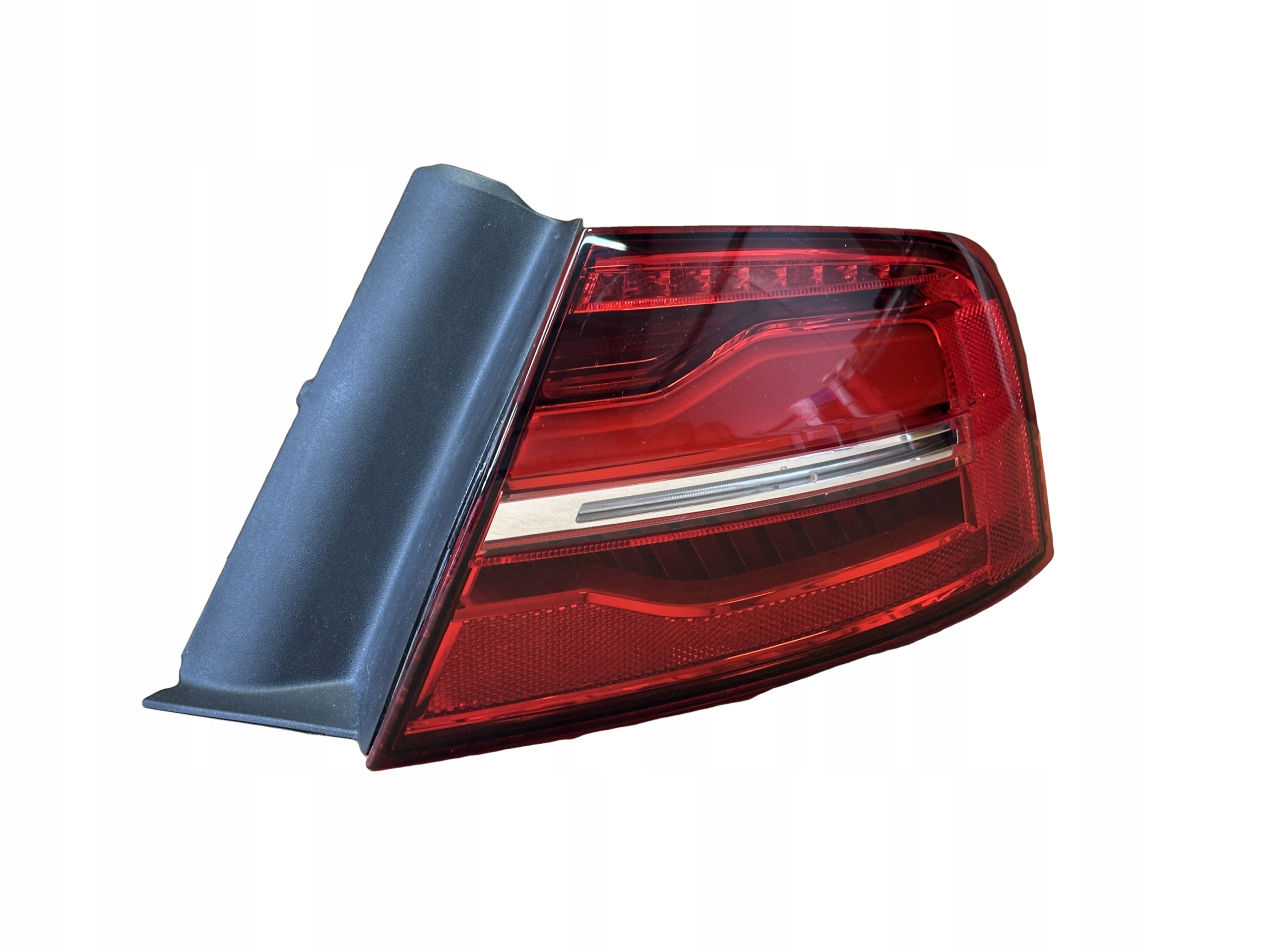 AUDI A8 4H D4 LIFT light right rear part 4H0945096J USA