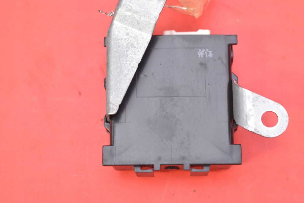 control unit module central of a lock 85970-76050 LEXUS UX 250H 18-22