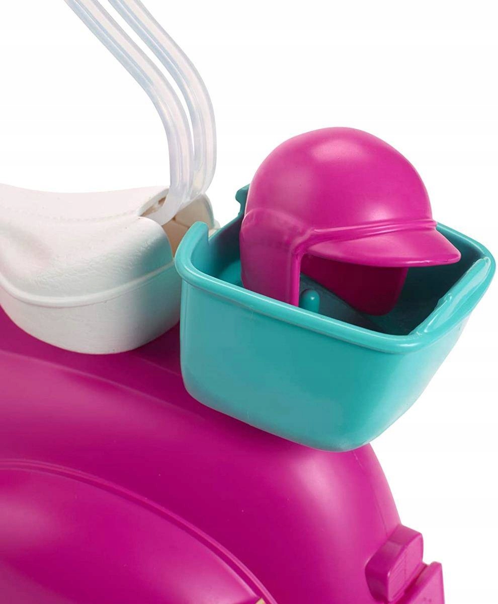 GBK85 BARBIE JÁTÉKBABA ROBOGÓVAL Alsó korhatár 3