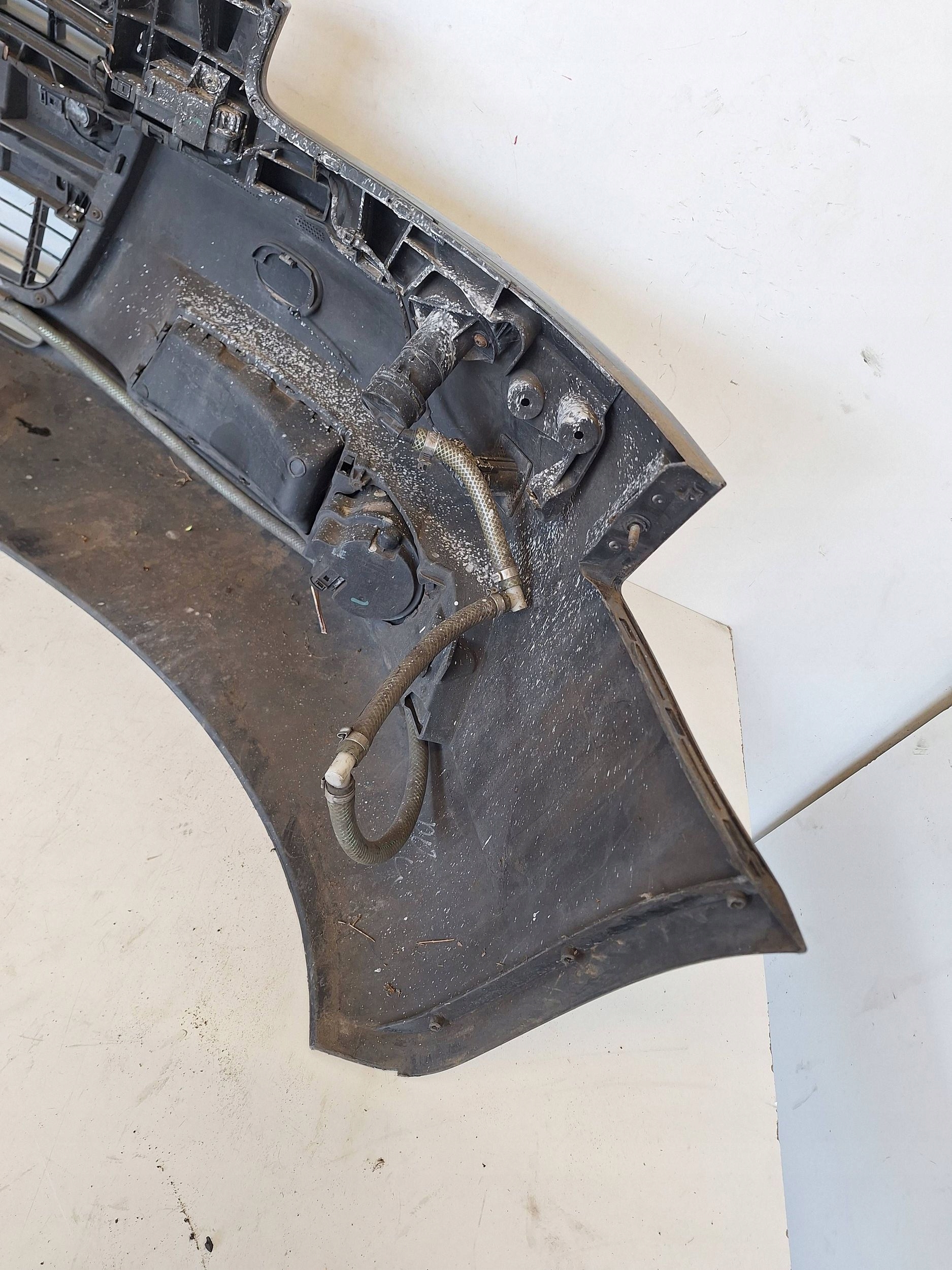 AUDI A6 C6 4F S-LINE 04-08 bumper + XENON + RADAR 4F0807437AD
