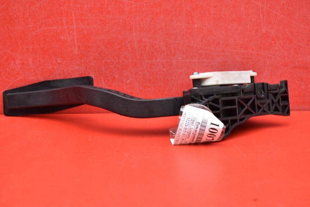 potentiometer accelerator pedal 95374184 OPEL AMPERA-E 60 kWh 204 KM 17-20