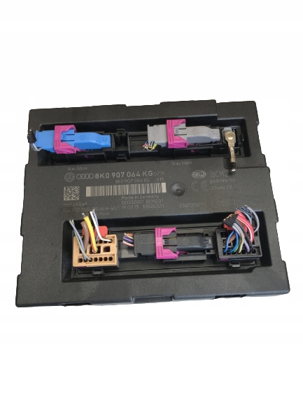 Модуль комфорта AUDI A4 B8 LIFT 8K0907064KG
