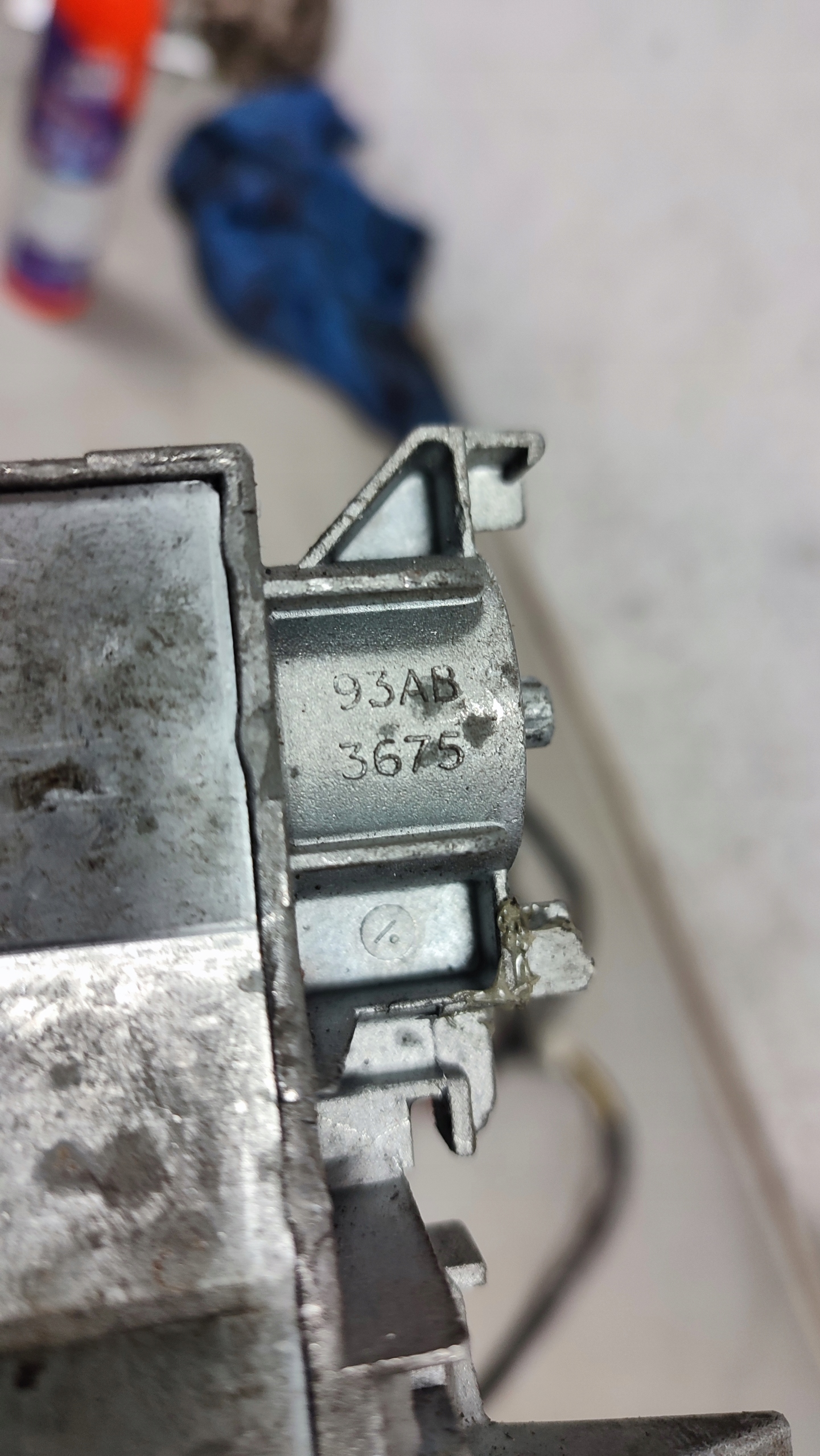 Accensione FORD ESCORT 93AB3675 FORD