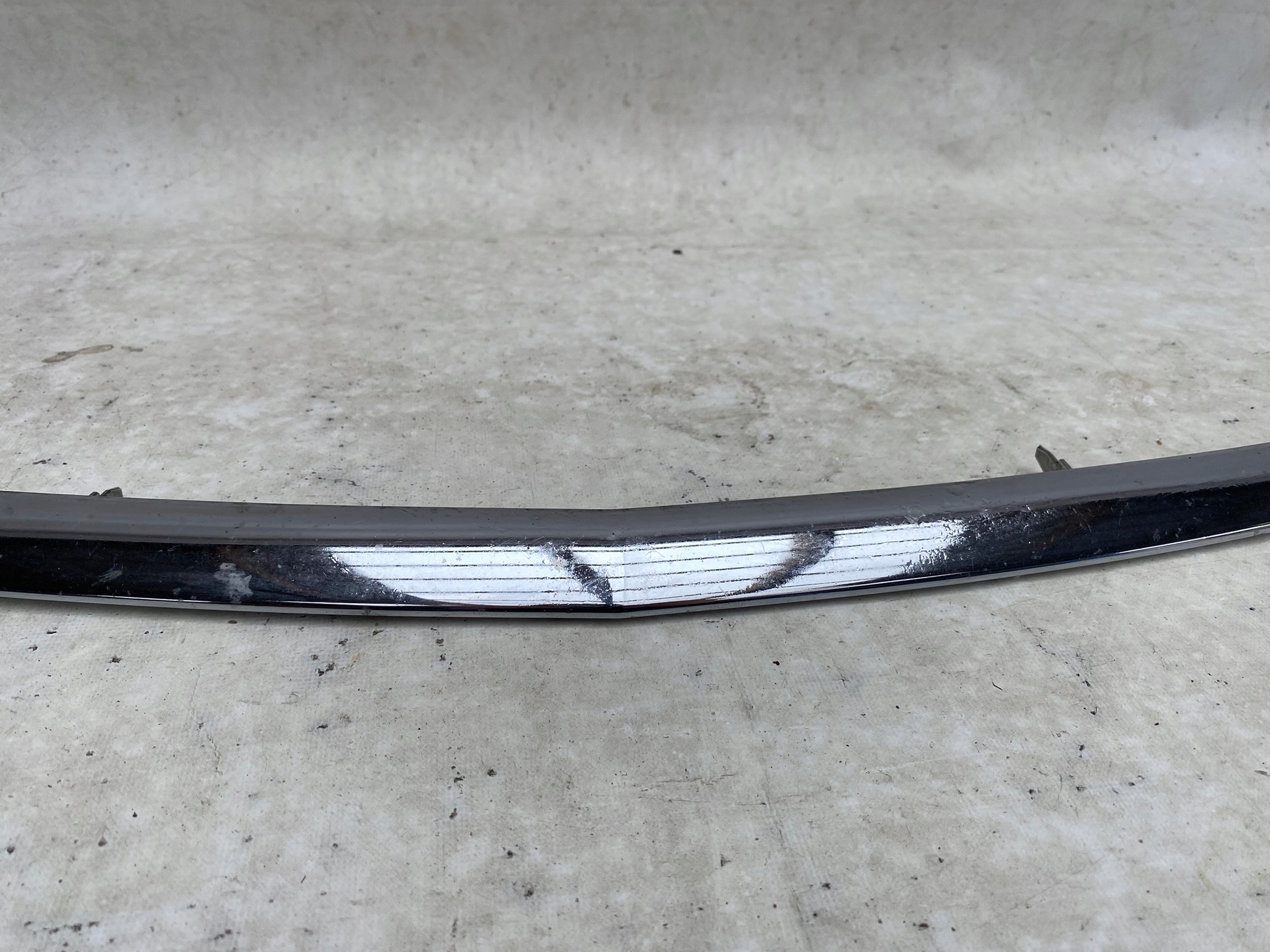 TOYOTA PREVIA II 00- moulding CHROM front 5271128040