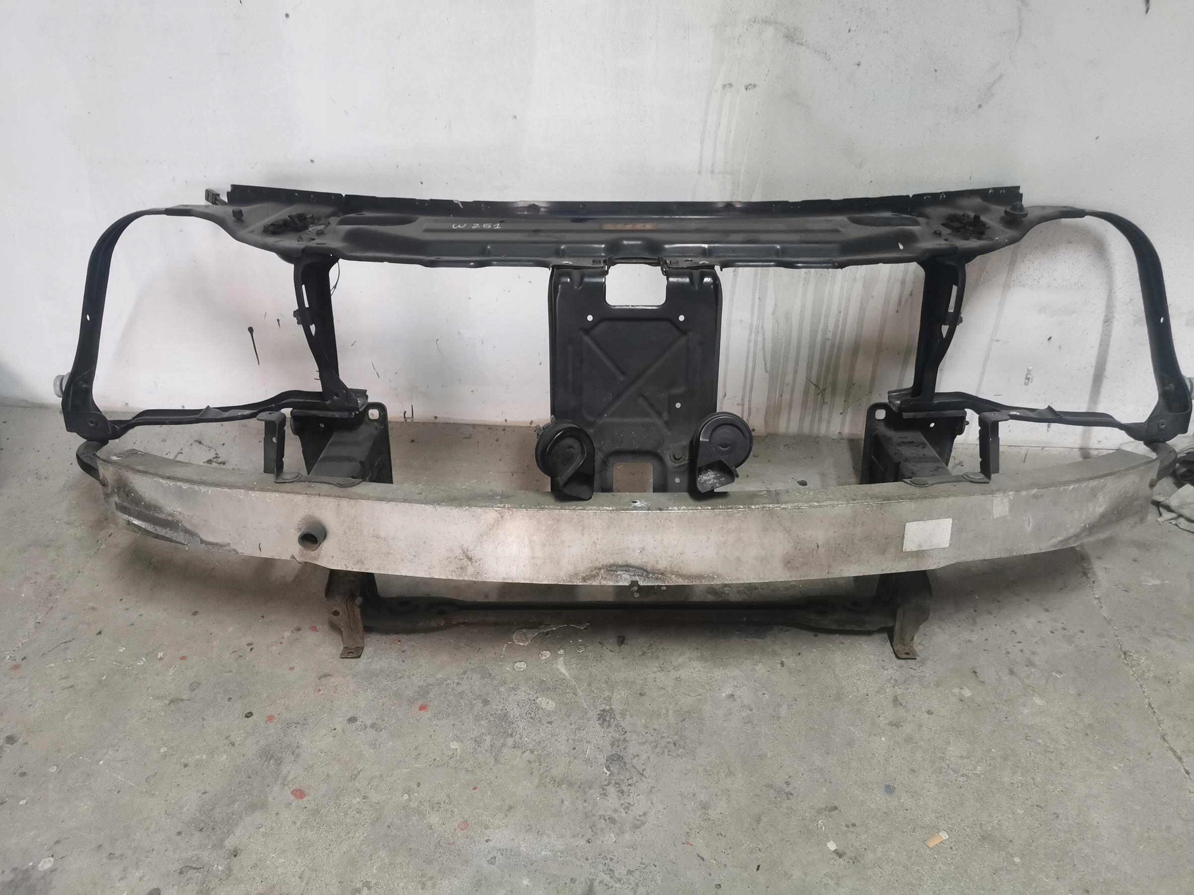 support panel for radiators pillar MERCEDES R-KLASA W251 05-10