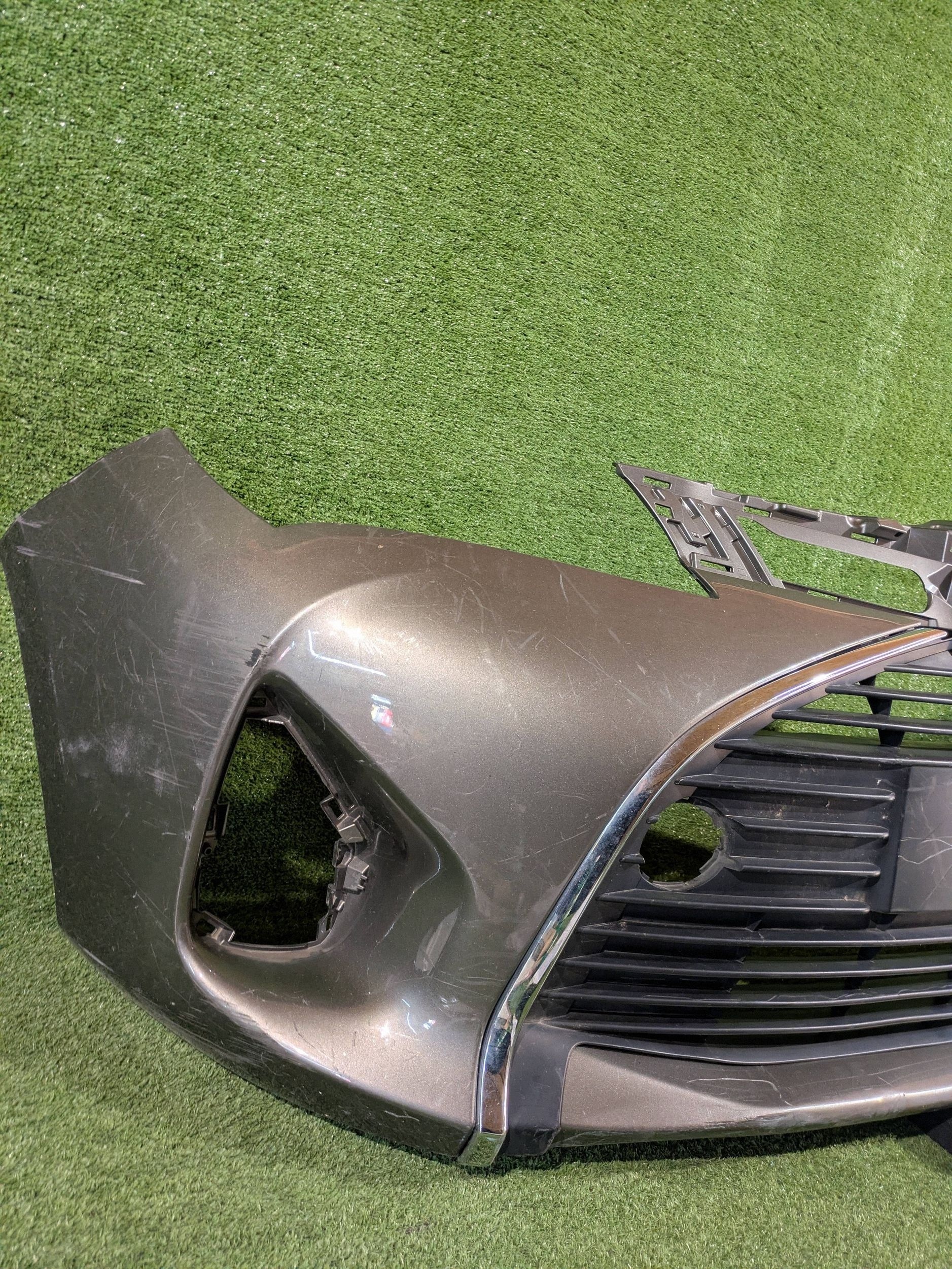 front bumper front TOYOTA YARIS III 14-17 NR.Z9798