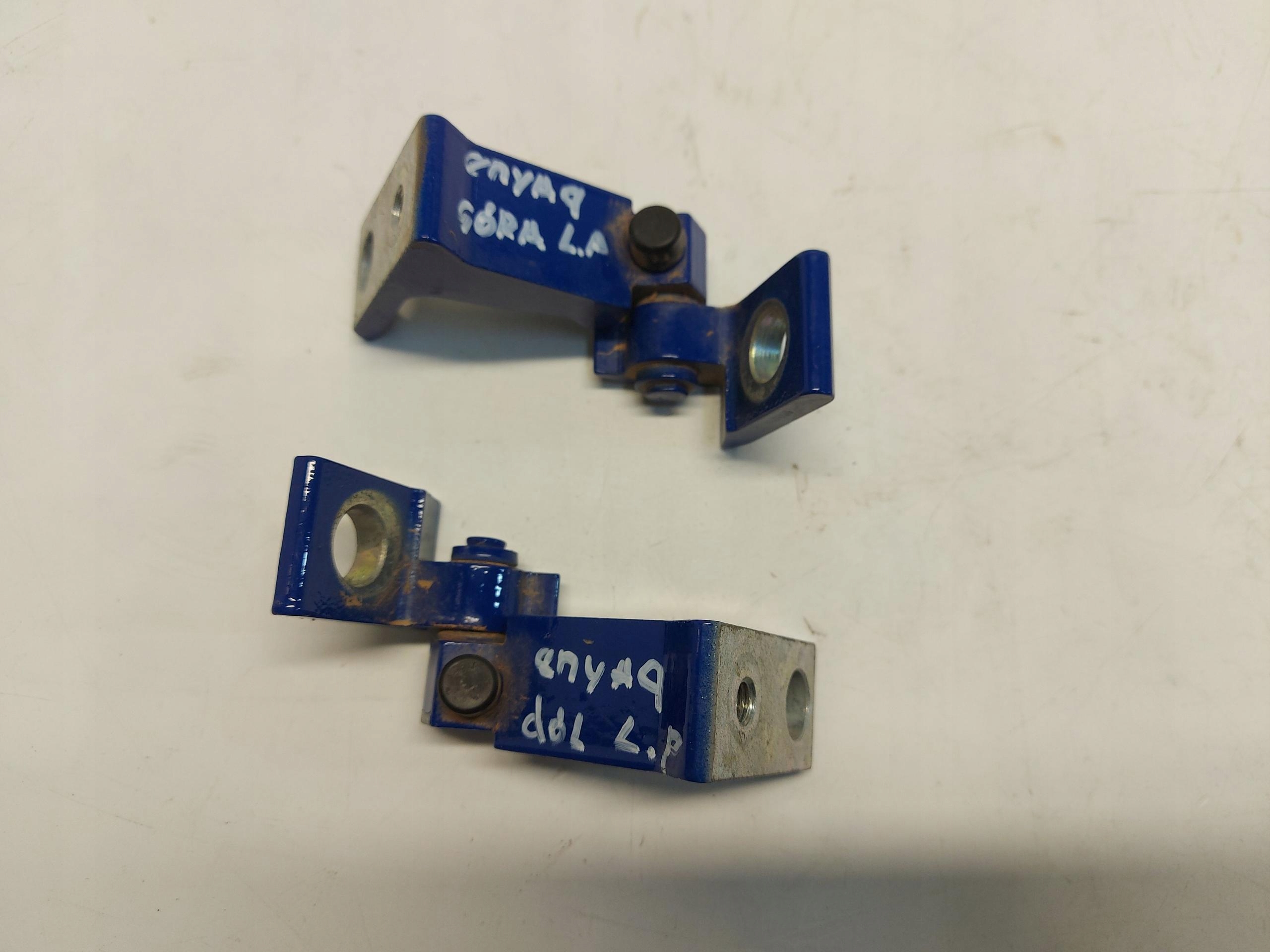 SKODA Enyaq 5LA iV85 hinge door front left gora dol komplet