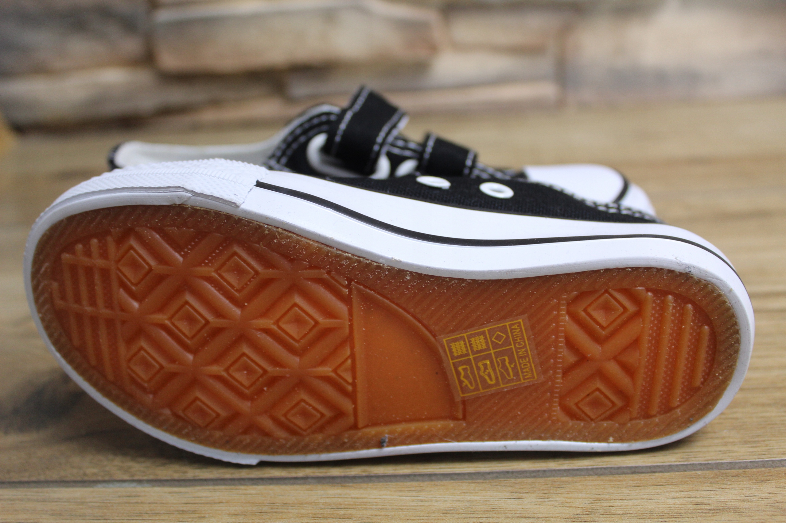 BUTY TRAMPKI SPORTOWE CZARNE ROZ.25 Rozmiar (new) 25