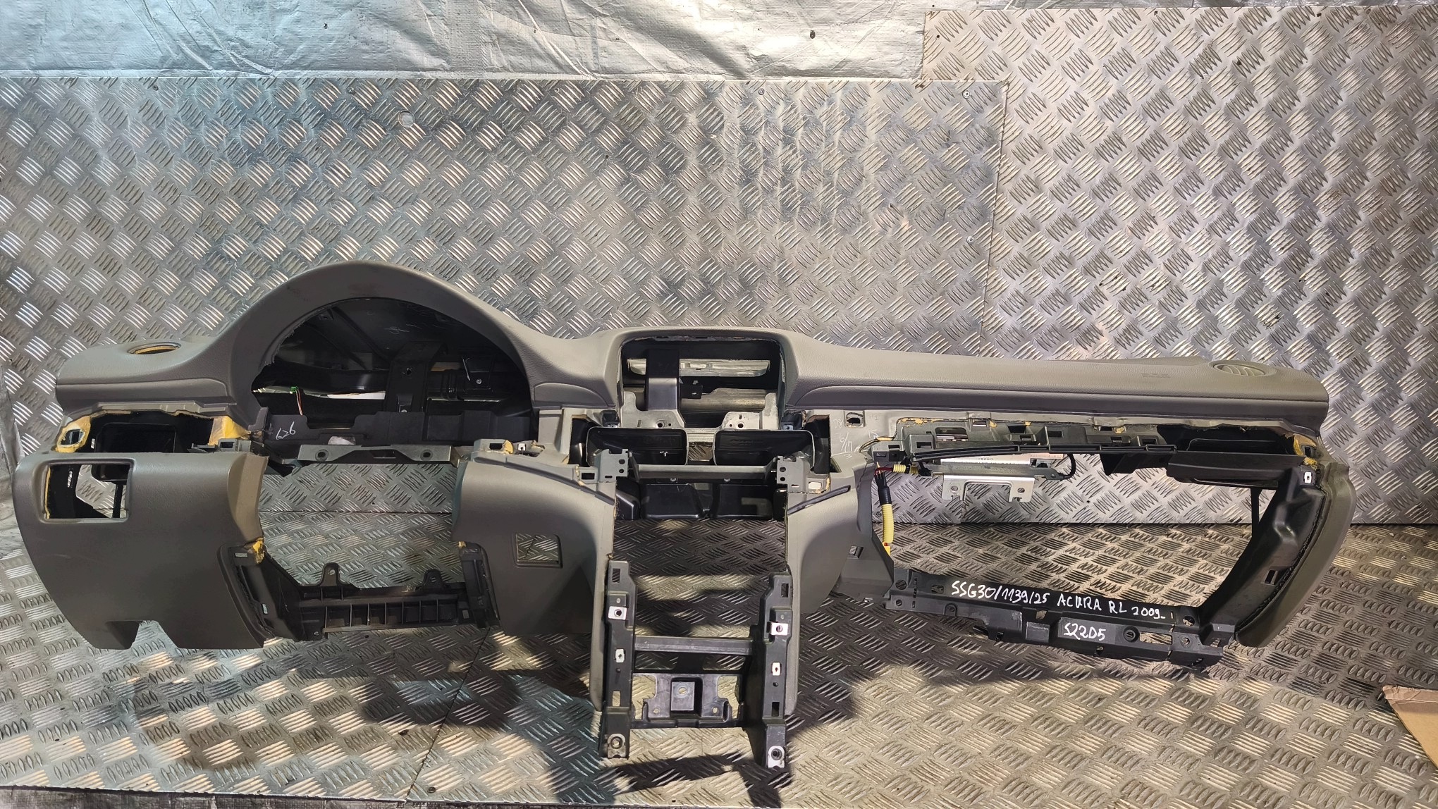 dashboard instrument panel ACURA RL 2009r