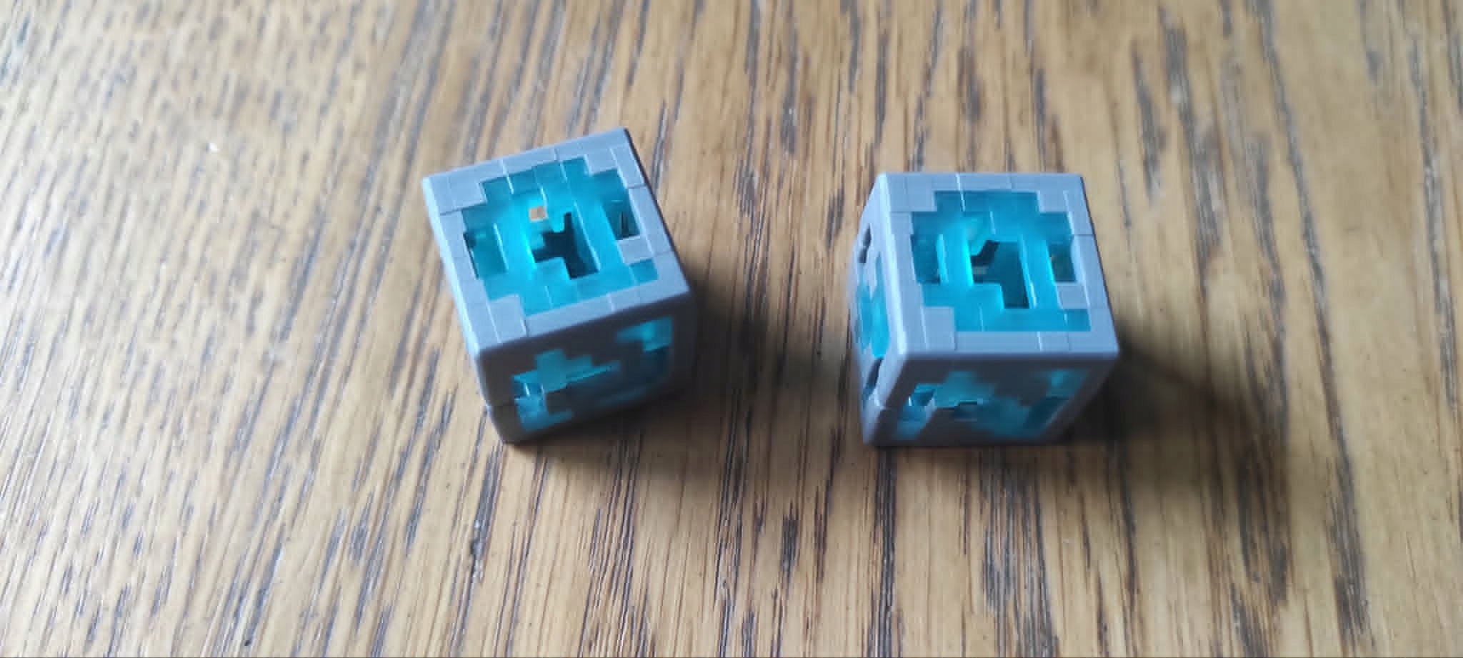 DIAMENTOWY BLOK Minecraft Kinder Joy VC334