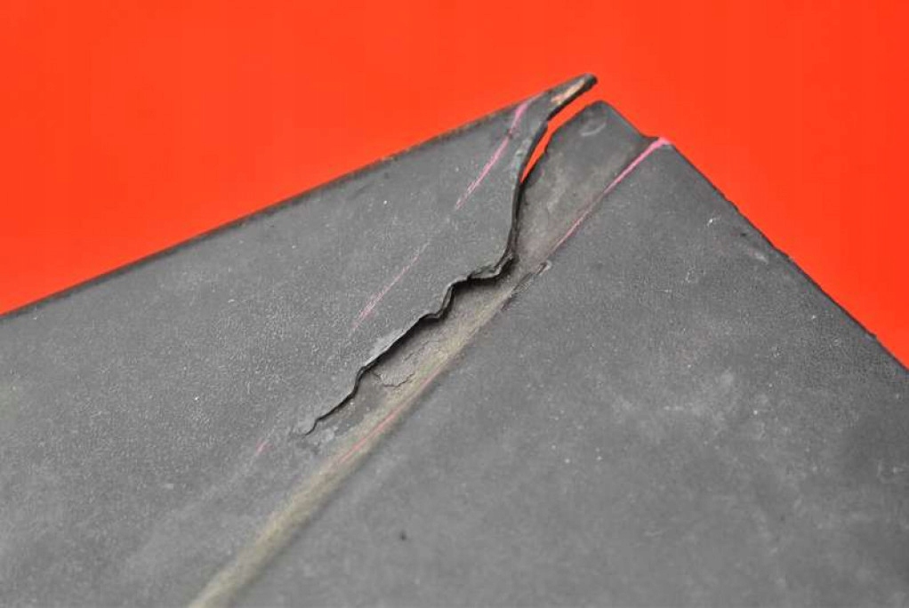 Blende Abdeckung WENTYLATORA 2245514 BMW E36 1.7 TDS 90 KM 90-00
