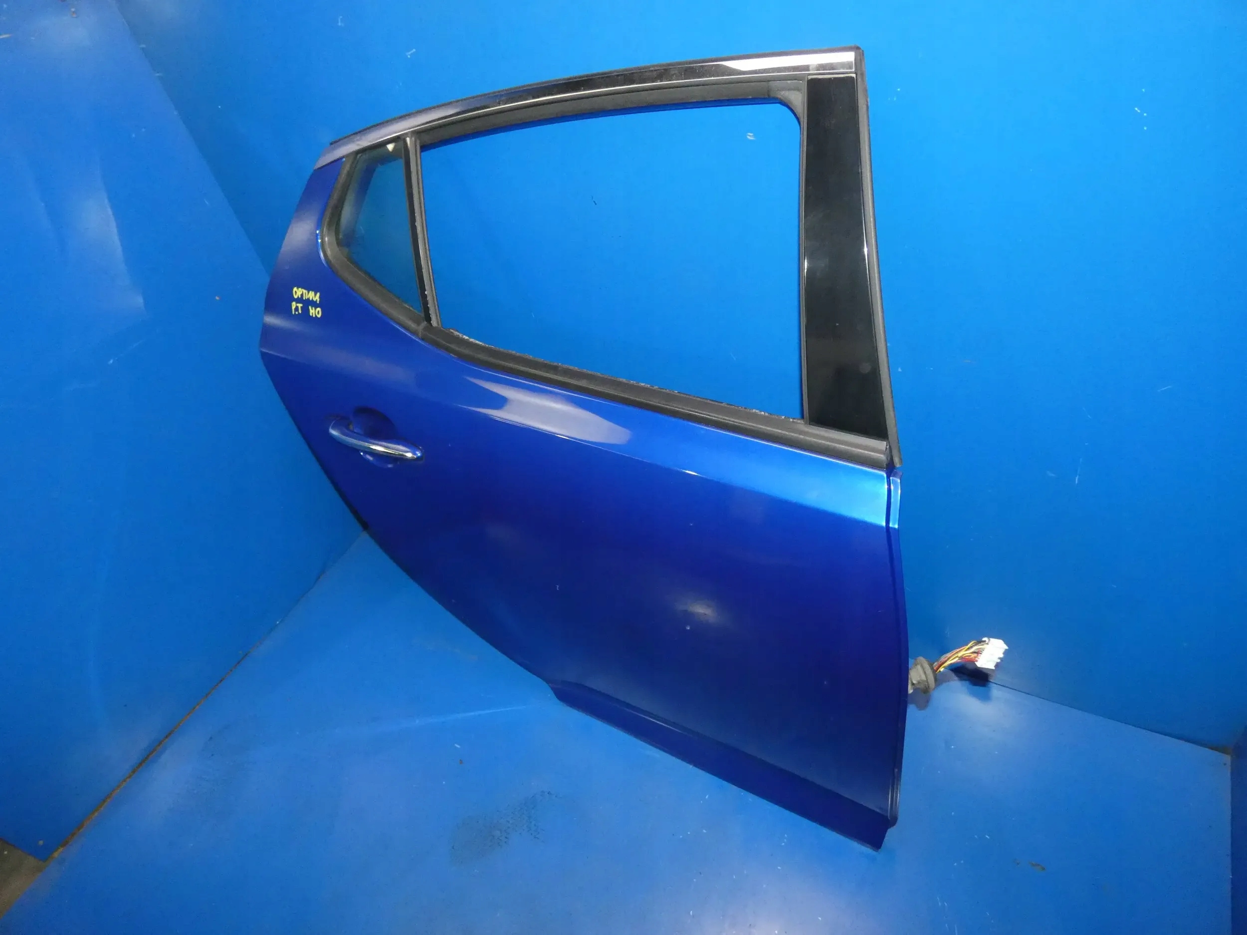 KIA OPTIMA III door right rear part rear. right complete without BOCZKA