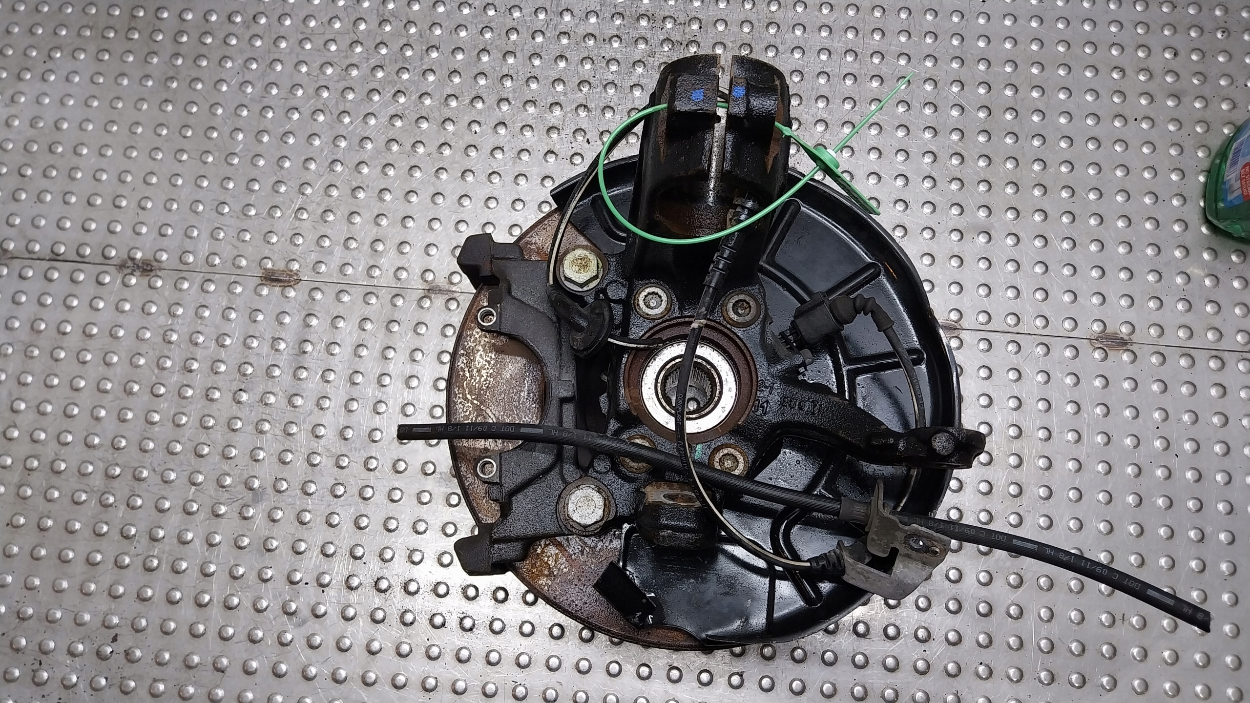 swing right front 1K0407256AA GOLF V Q3 8U A3 8P OCTAVIA II LEON II