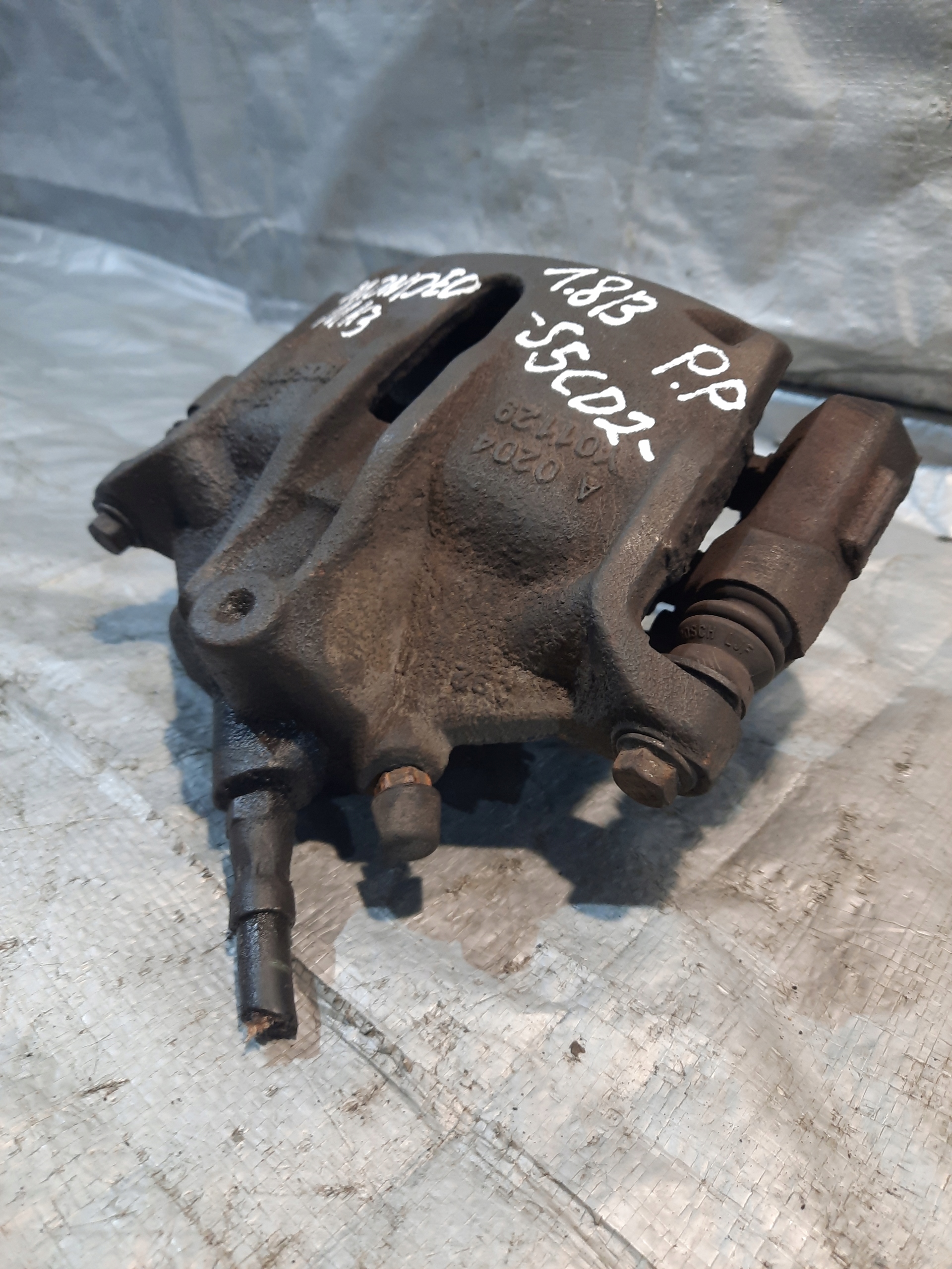 FORD MONDEO MK3 1.8B 01 SED caliper brake right front