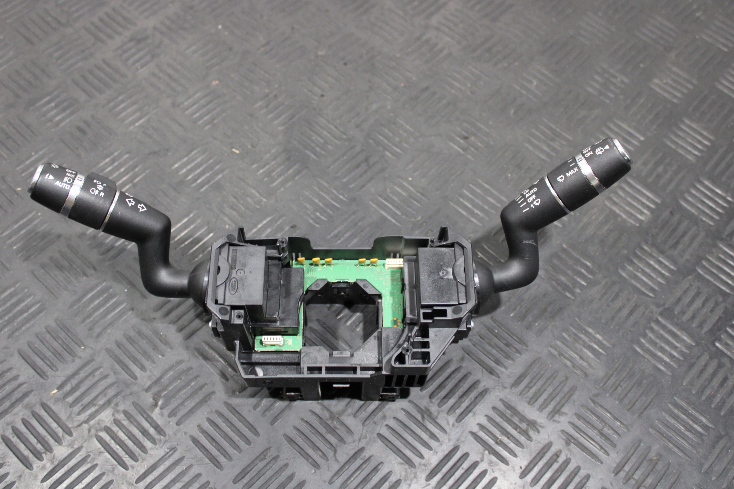 DEVIO LUCI DEVIO tergicristalli indicatori di direzione LAND ROVER DISCOVERY SPORT L550