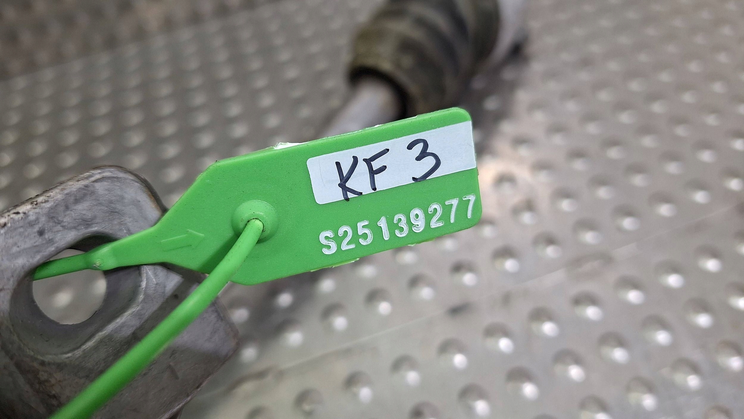 steering wheel rod BV6N-3C529-GE FORD FOCUS MK3