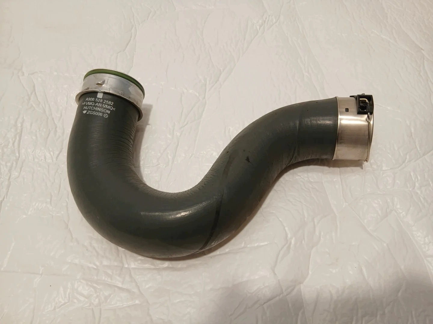 MERCEDES SPRINTER W907 W910 Schlauch rohr luft intercooler A9065282582